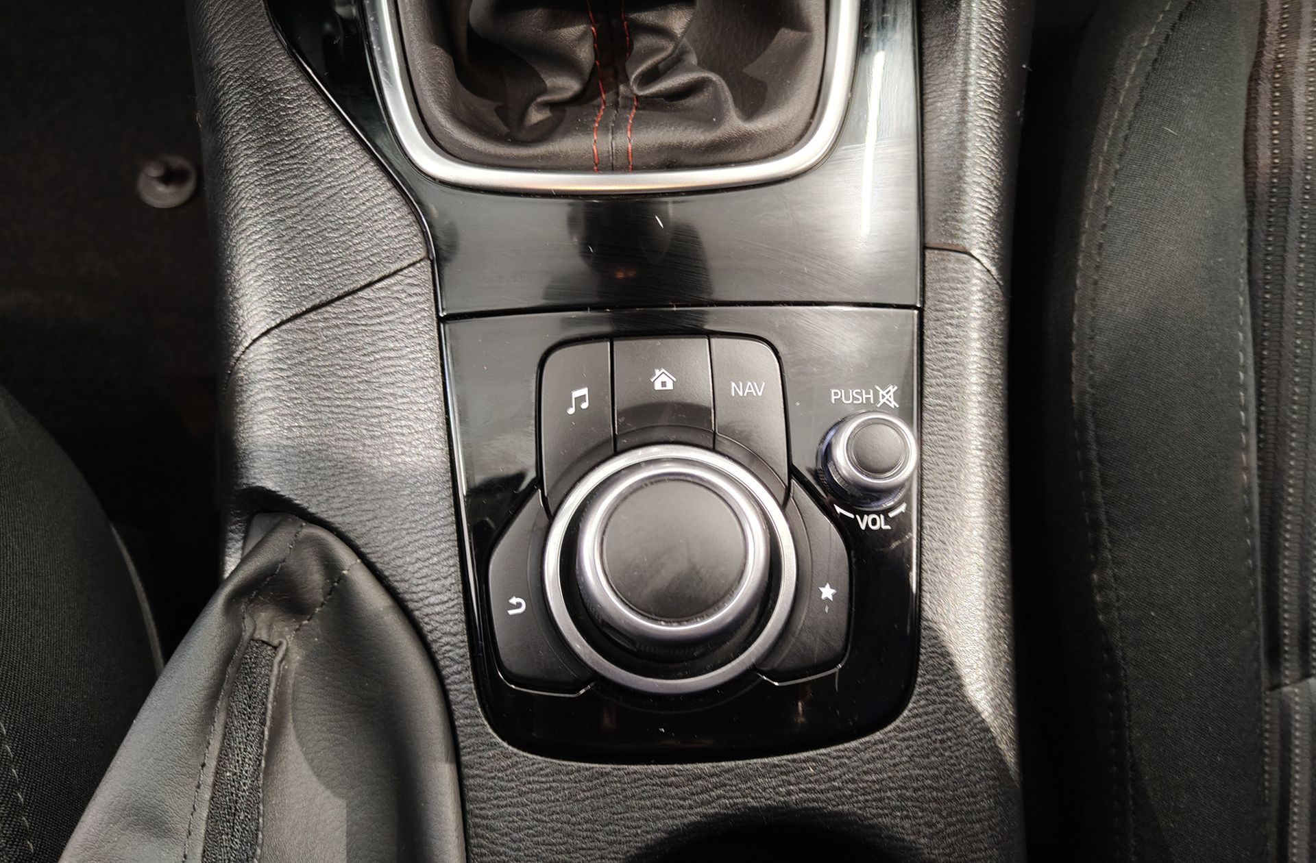 Mazda Mazda3 2.0 GE Style - foto 23