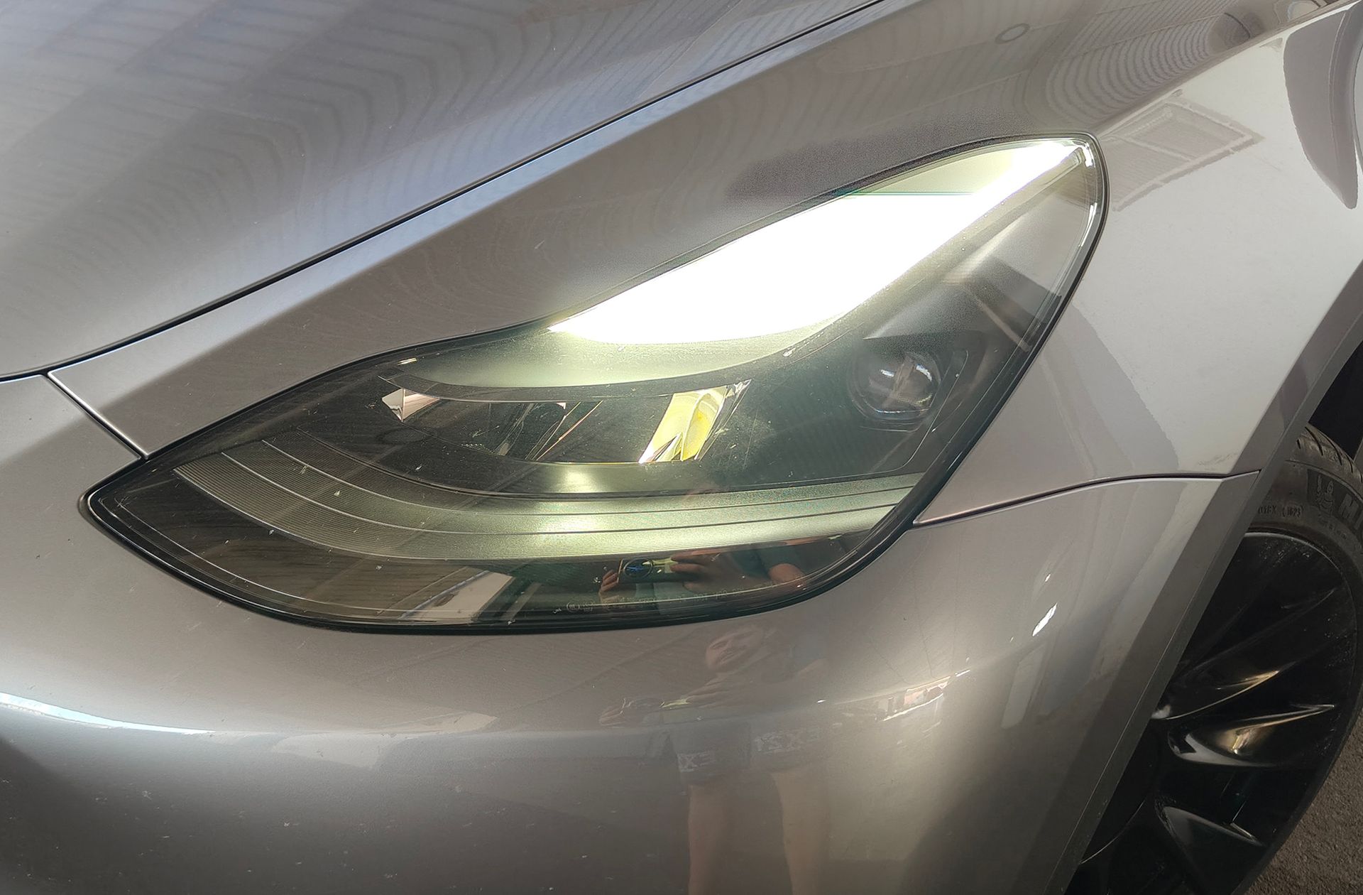 Tesla Model Y Gran Autonomía 4WD - foto 15