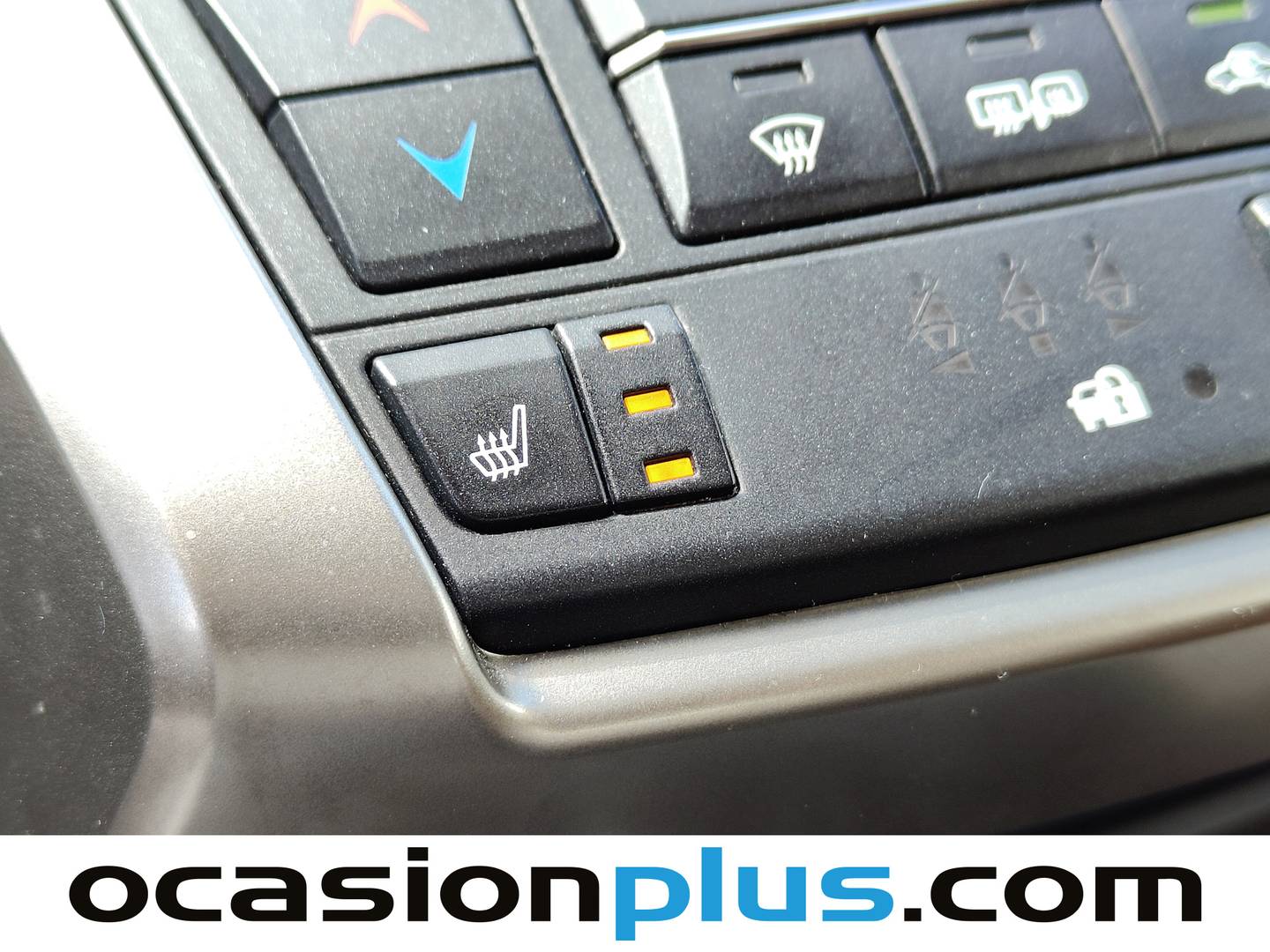 Equipamiento del Lexus NX Lexus NX 300h Executive 4WD (197 CV)