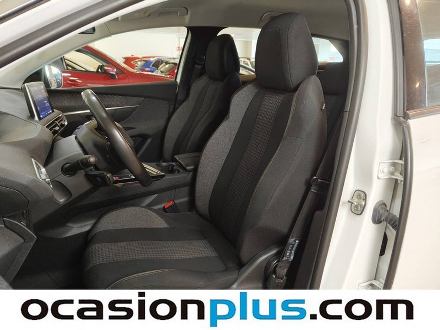 Foto Peugeot 3008 Peugeot 3008 PureTech 130 S&S Active (130 CV)