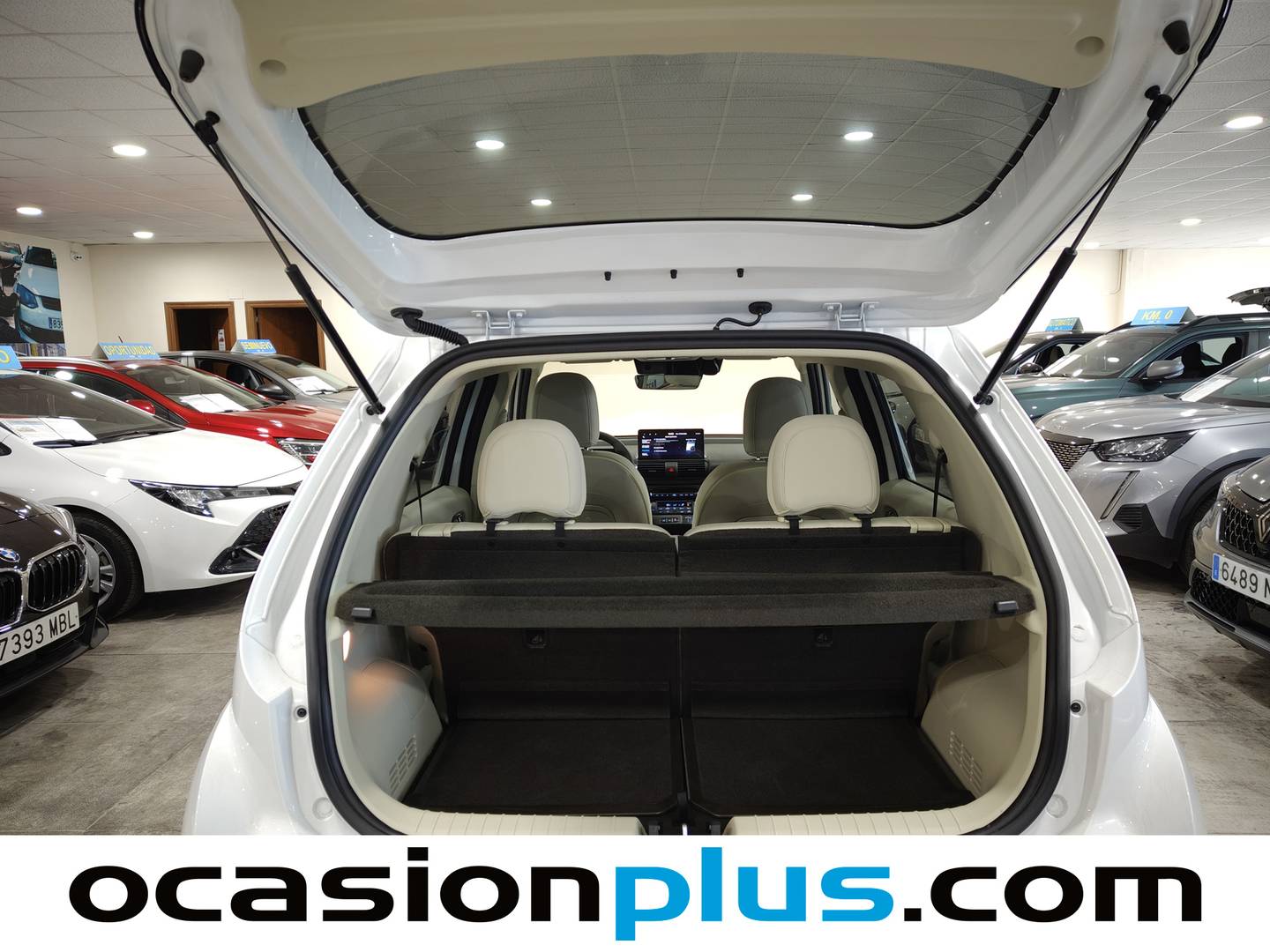 Fotos maletero Hyundai Inster Hyundai Inster 49KWH Maxx (116 CV)