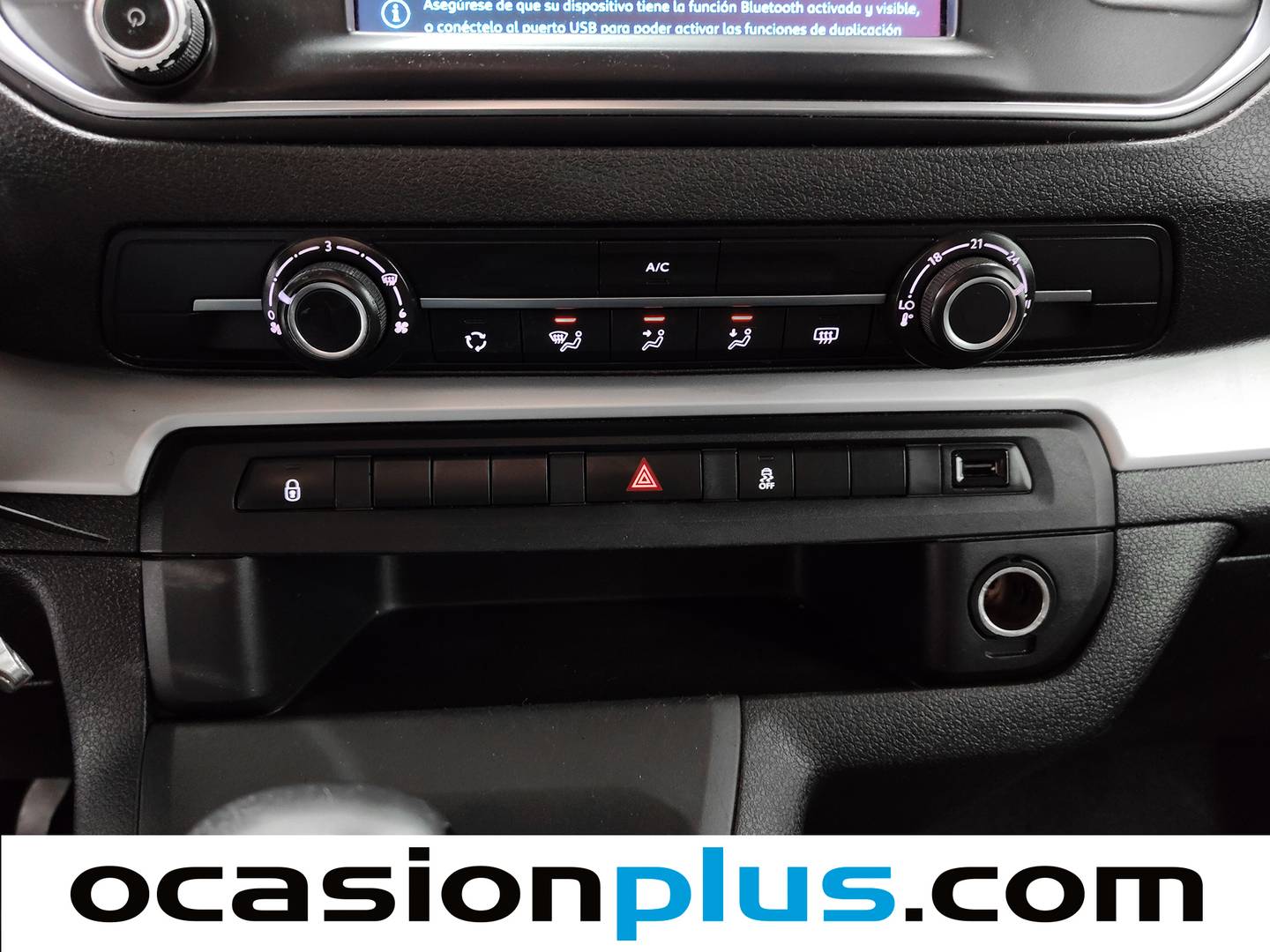 Foto Peugeot Traveller Peugeot Traveller 1.6 BlueHDi Business Standard (115 CV) 9 Plazas