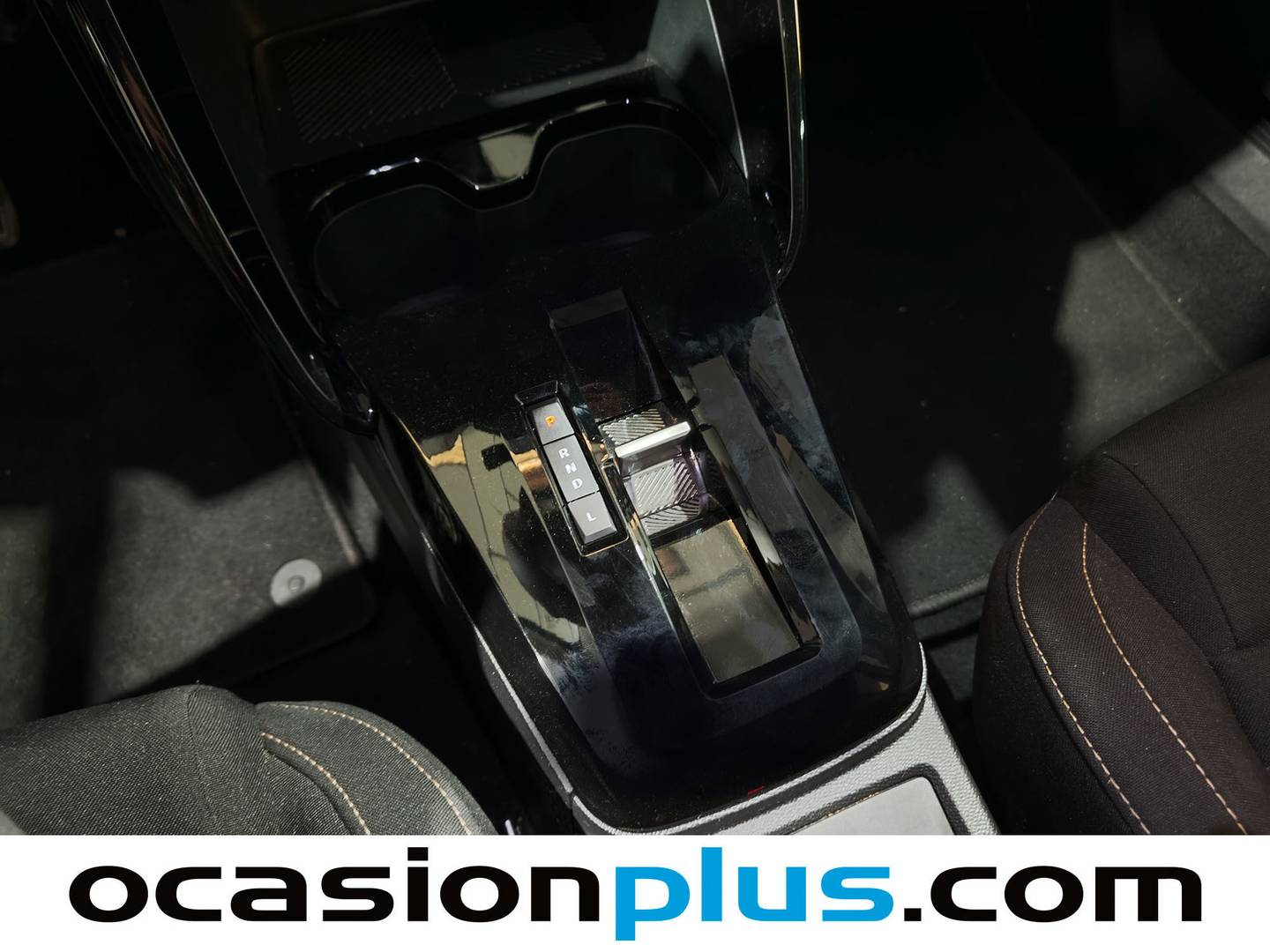 Citroën C3 Aircross Citroën C3 Aircross Hybrid 145 Plus e-DCS6 (145 CV) de segunda mano
