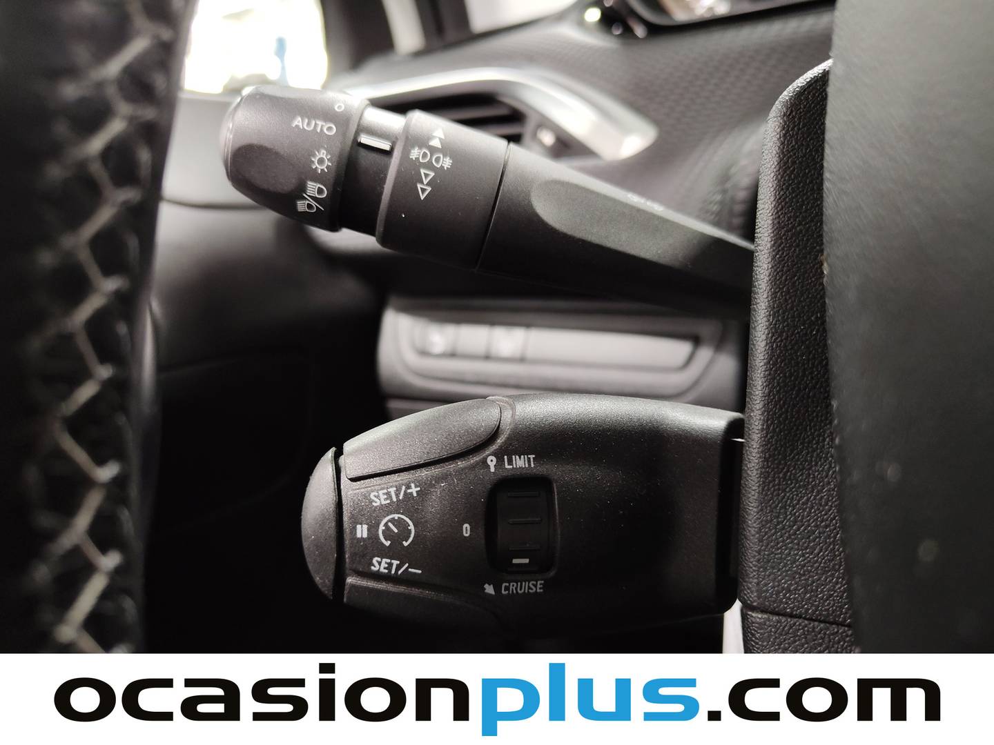 Paquetes del Peugeot 2008 Peugeot 2008 BlueHDi 120 S&S Allure (120 CV)