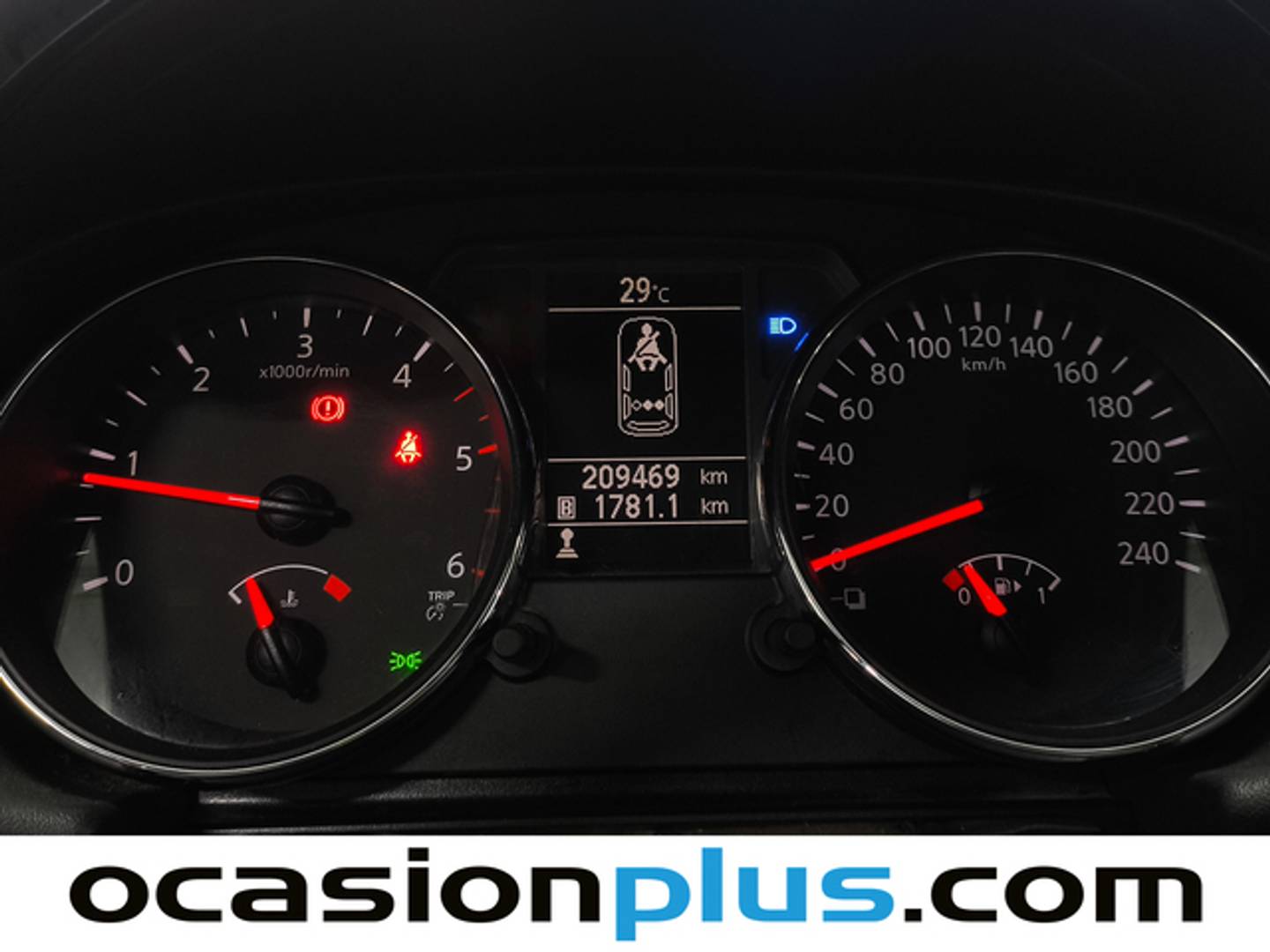 Nissan QASHQAI+2 Nissan Qashqai+2 1.6 dCi S&S Tekna Sport 4x2 (130 CV) 7 Plazas 2013