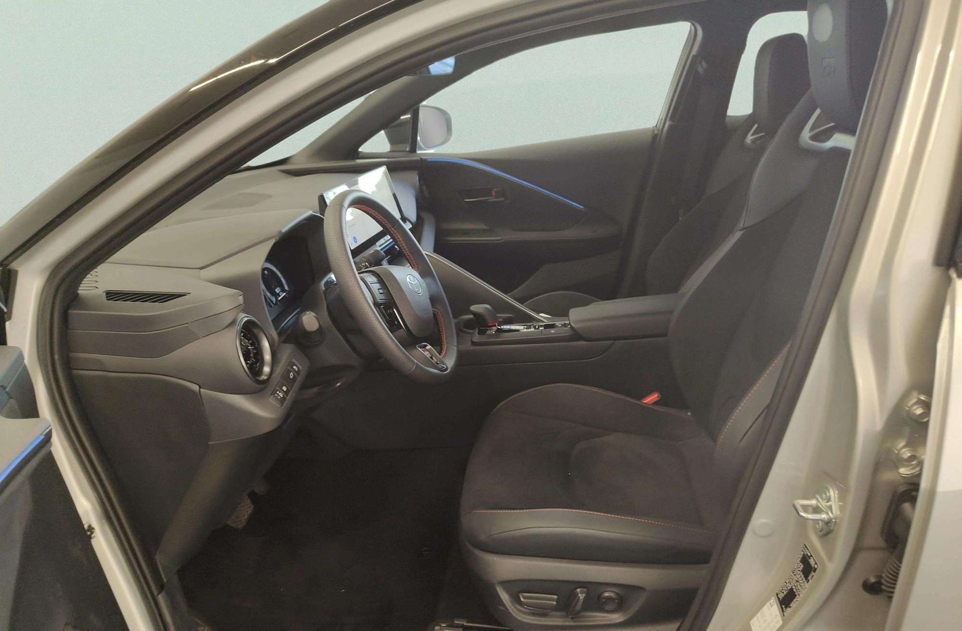 Toyota C-HR 200H GR Sport AWD-i - foto 11