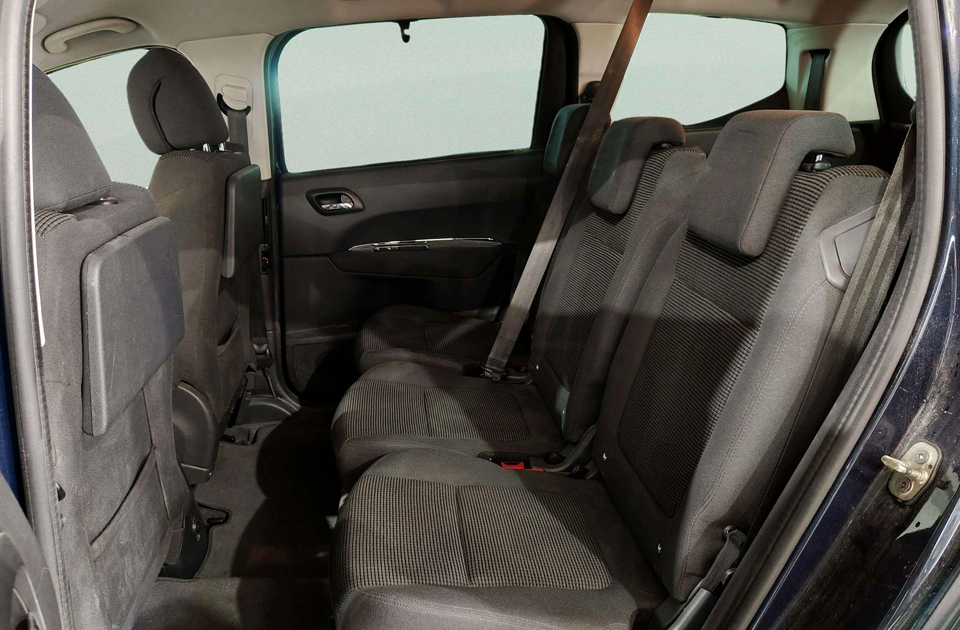 Peugeot 5008 1.2 PureTech Style 7 plazas - foto 12