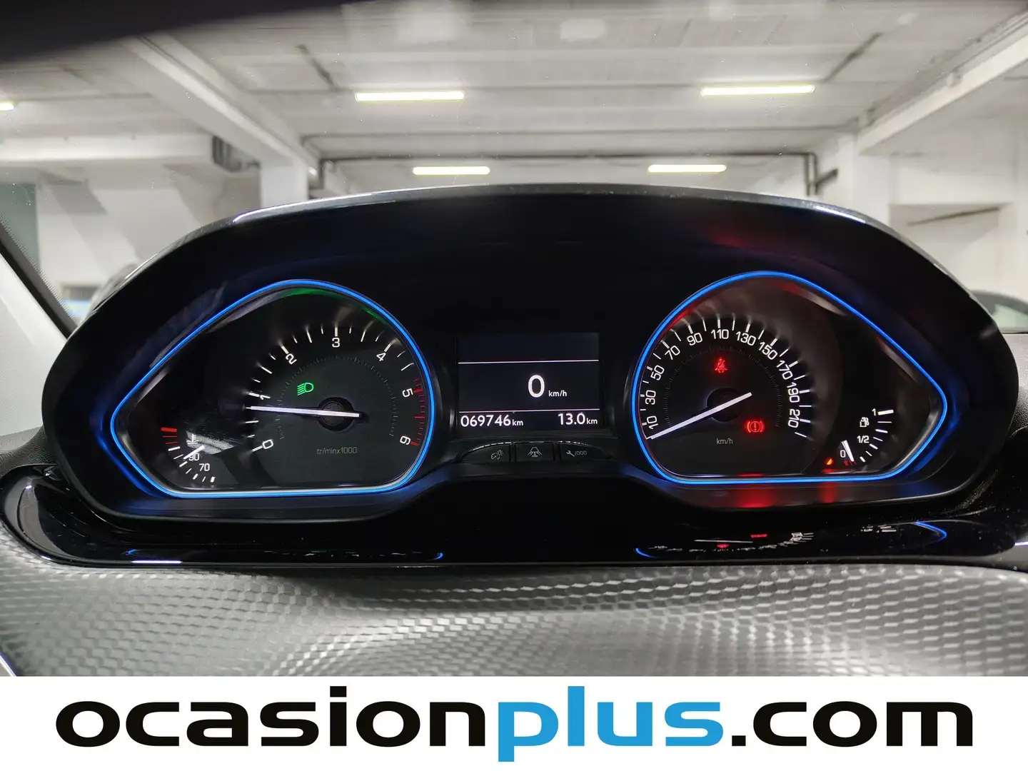 Foto Peugeot 2008 Peugeot 2008 BlueHDi 120 S&S Allure (120 CV)