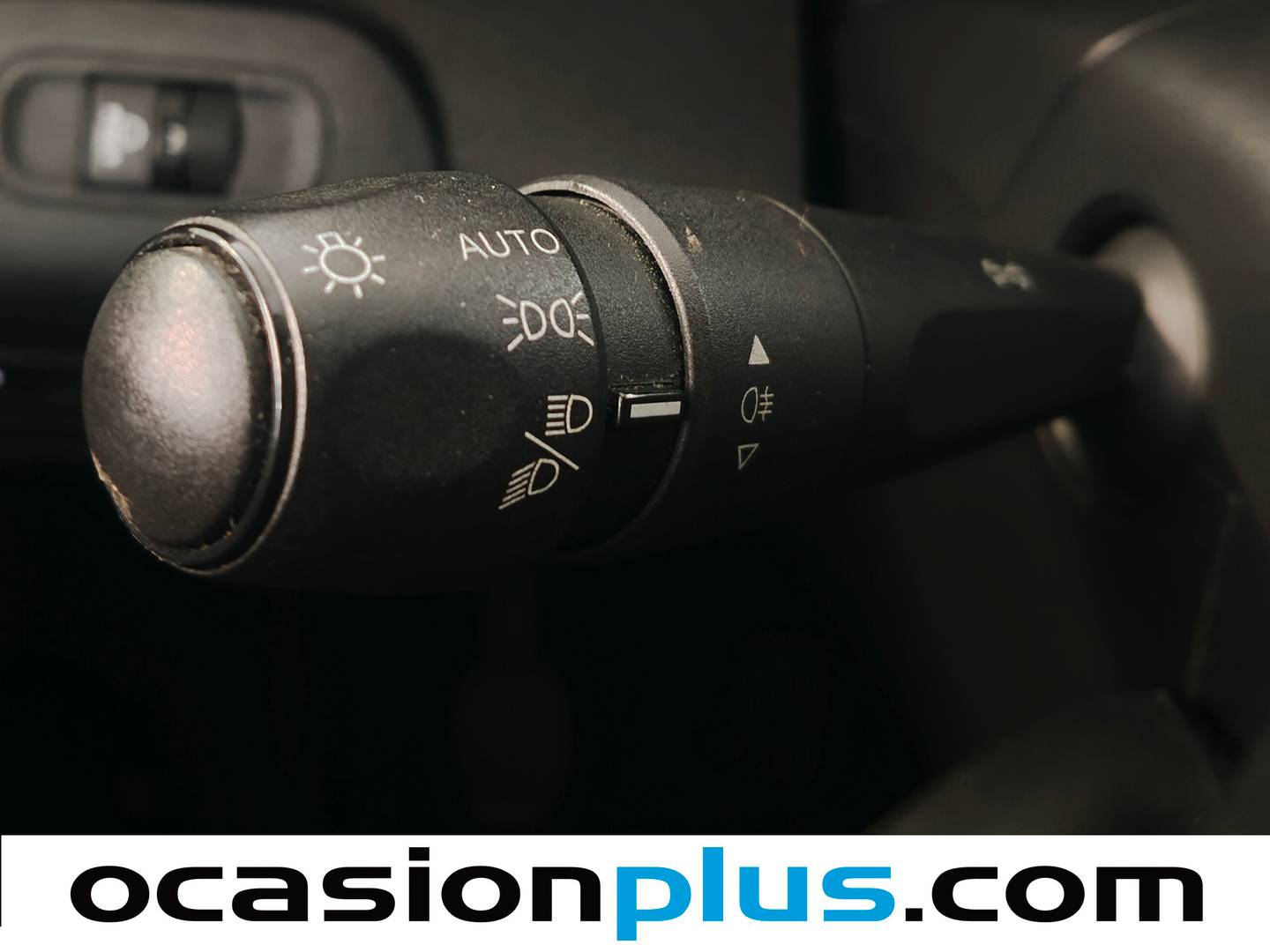 Extras y acabados del Peugeot Rifter Peugeot Rifter BlueHDi 75 Active Standard (75 CV)
