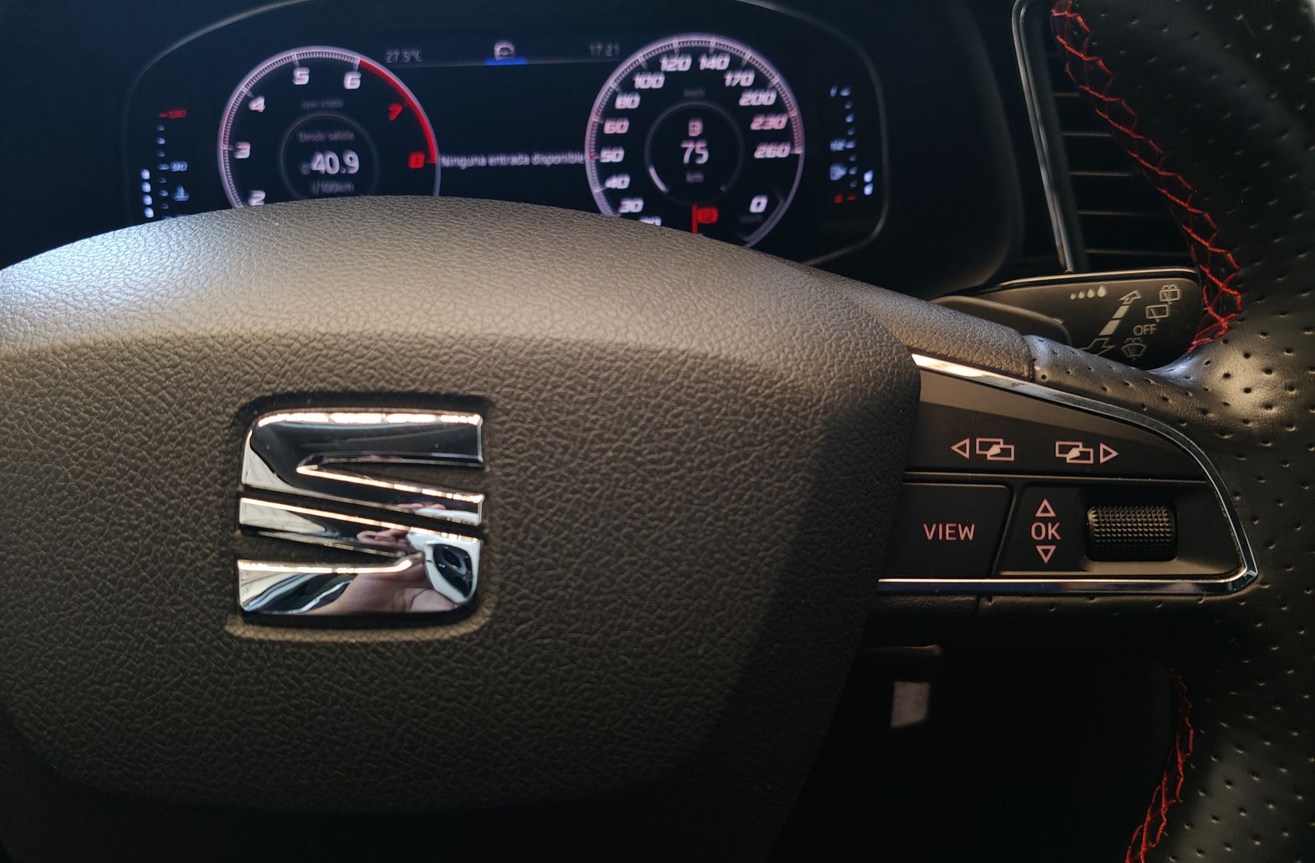 SEAT León ST 1.5 Ecotsi FR DSG - foto 29