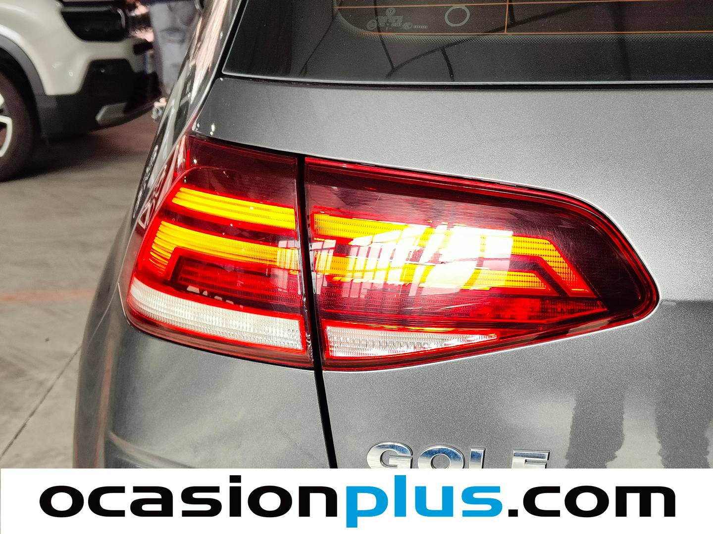 Extras del Volkswagen Golf Volkswagen Golf Advance 1.6 TDI (115 CV)