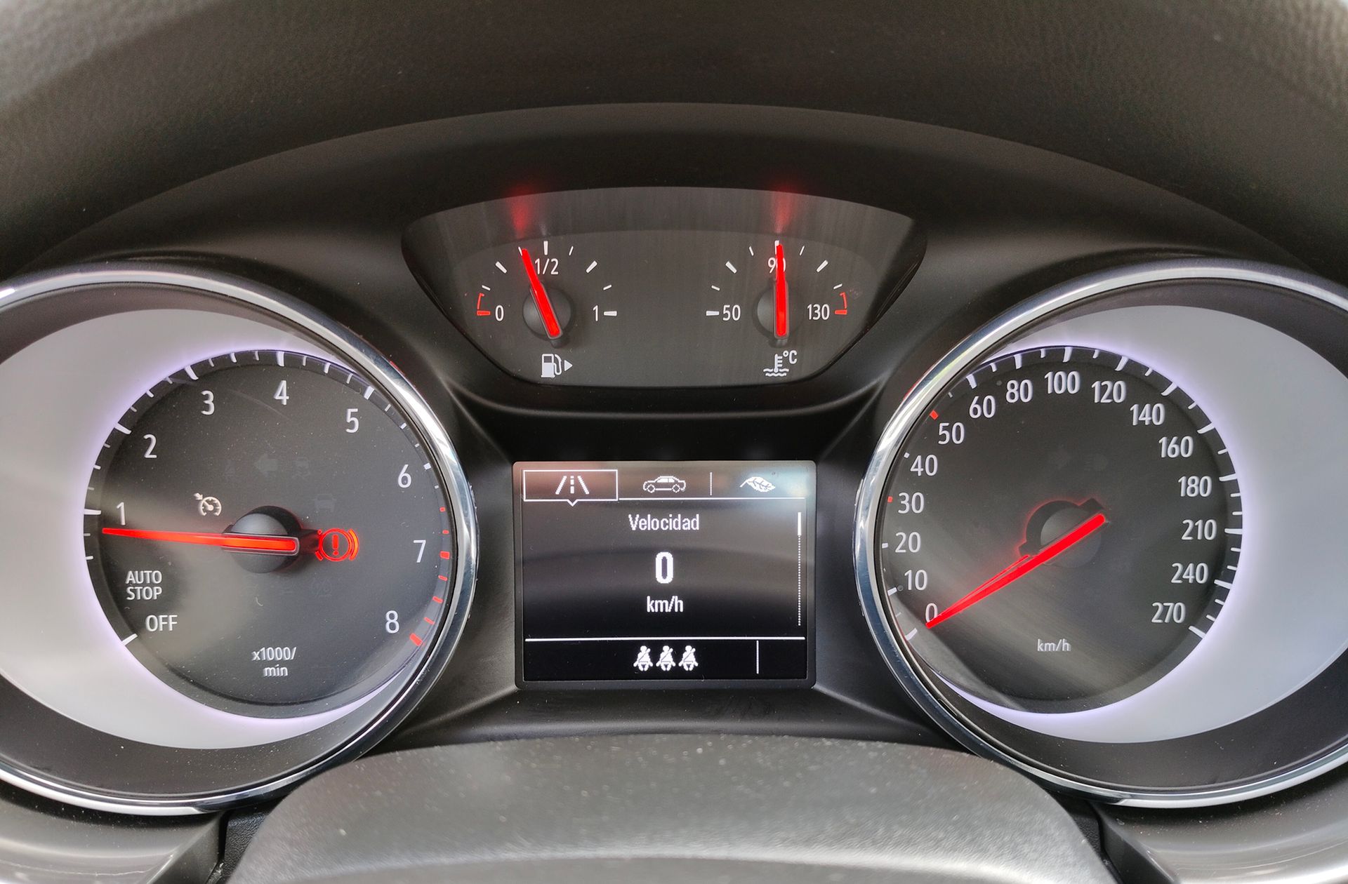 Opel Astra 1.2 Turbo SHL GS Line - foto 27