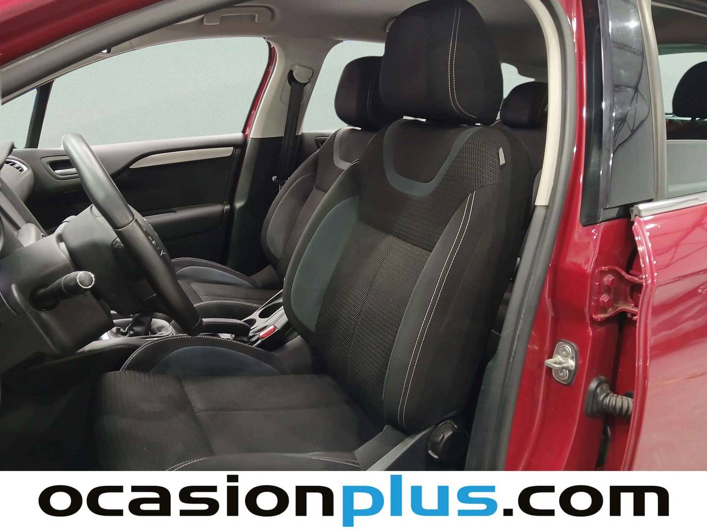 Foto asientos delanteros Citroën C4 Citroen C4 BlueHDi 100 Tonic (99 CV)