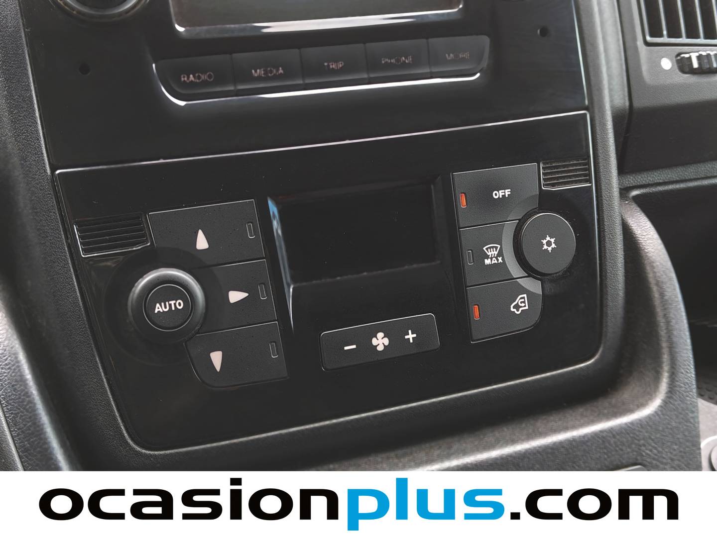 Foto Citroën Jumper Citroen Jumper BlueHDi 130 35 L3H2 (130 CV)