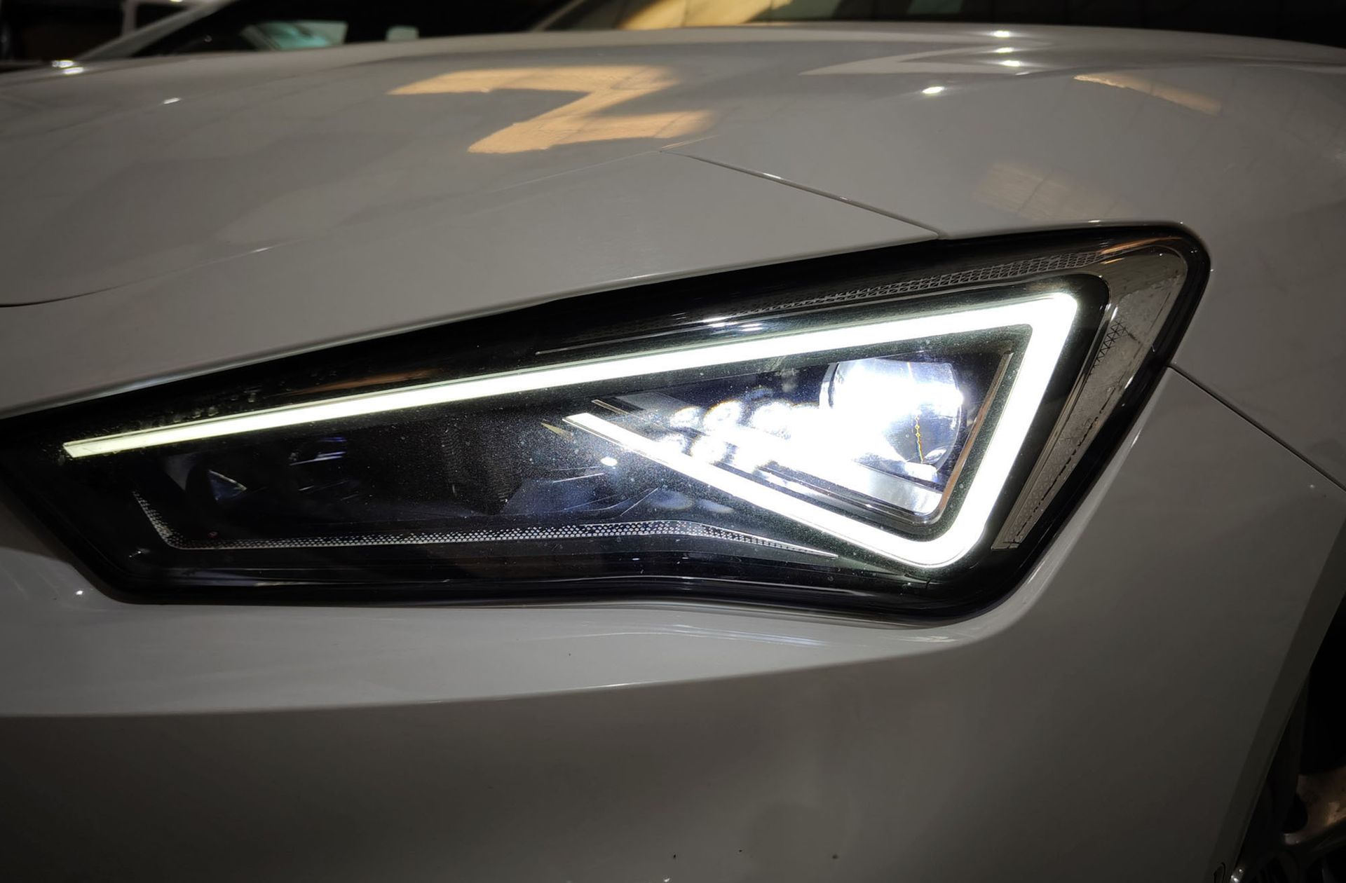 SEAT León 1.5 TSI FR 25 Aniversario - foto 14