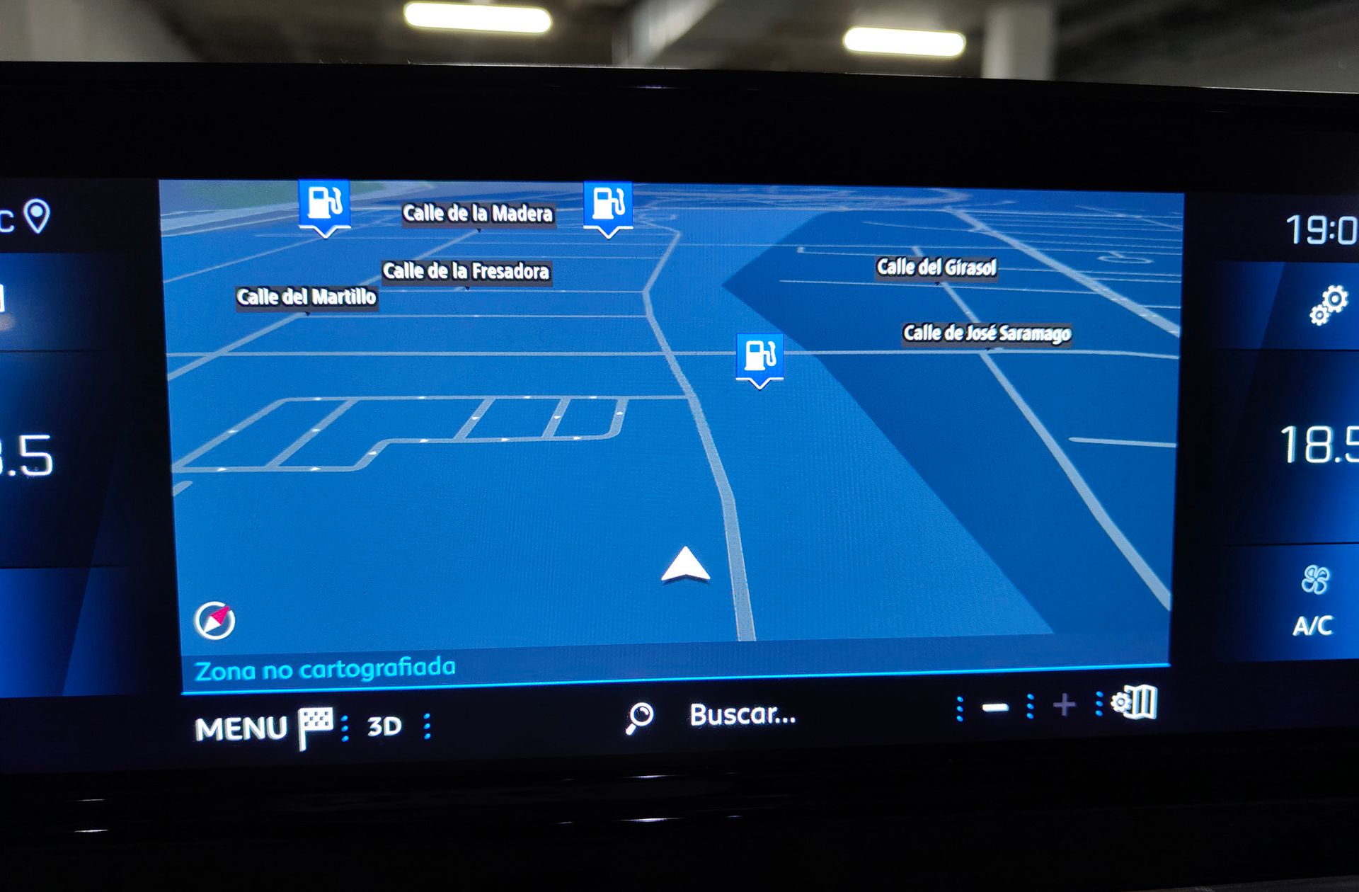 Peugeot 2008 PureTech 130 GT - foto 9