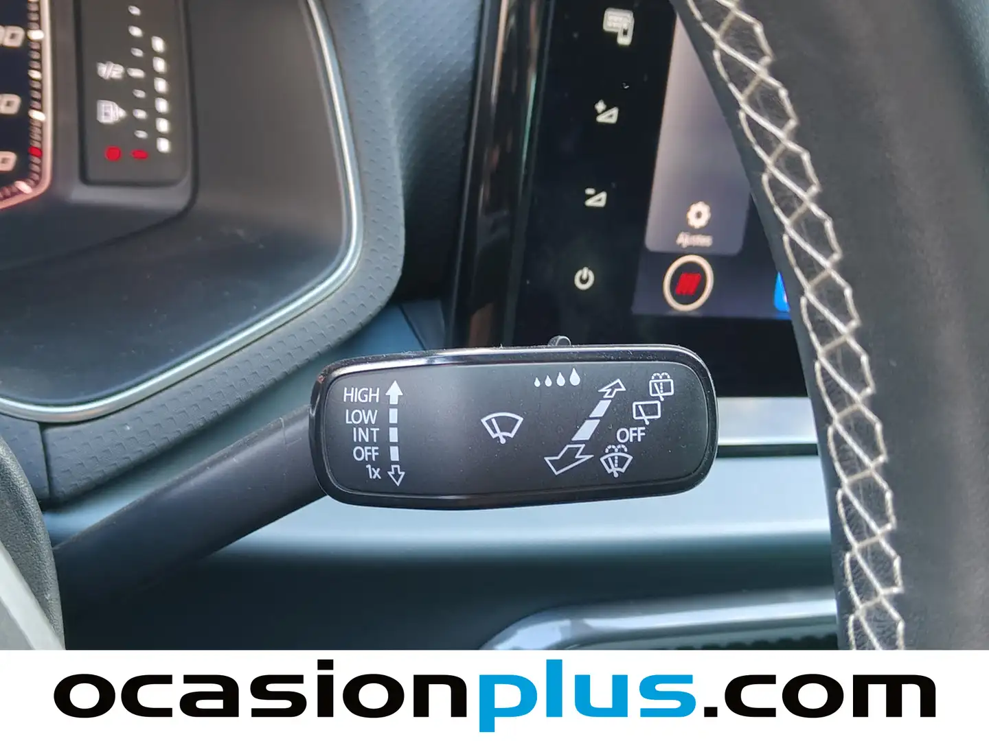 Foto Seat Arona SEAT Arona 1.0 TSI Xperience Plus DSG  (110 CV)