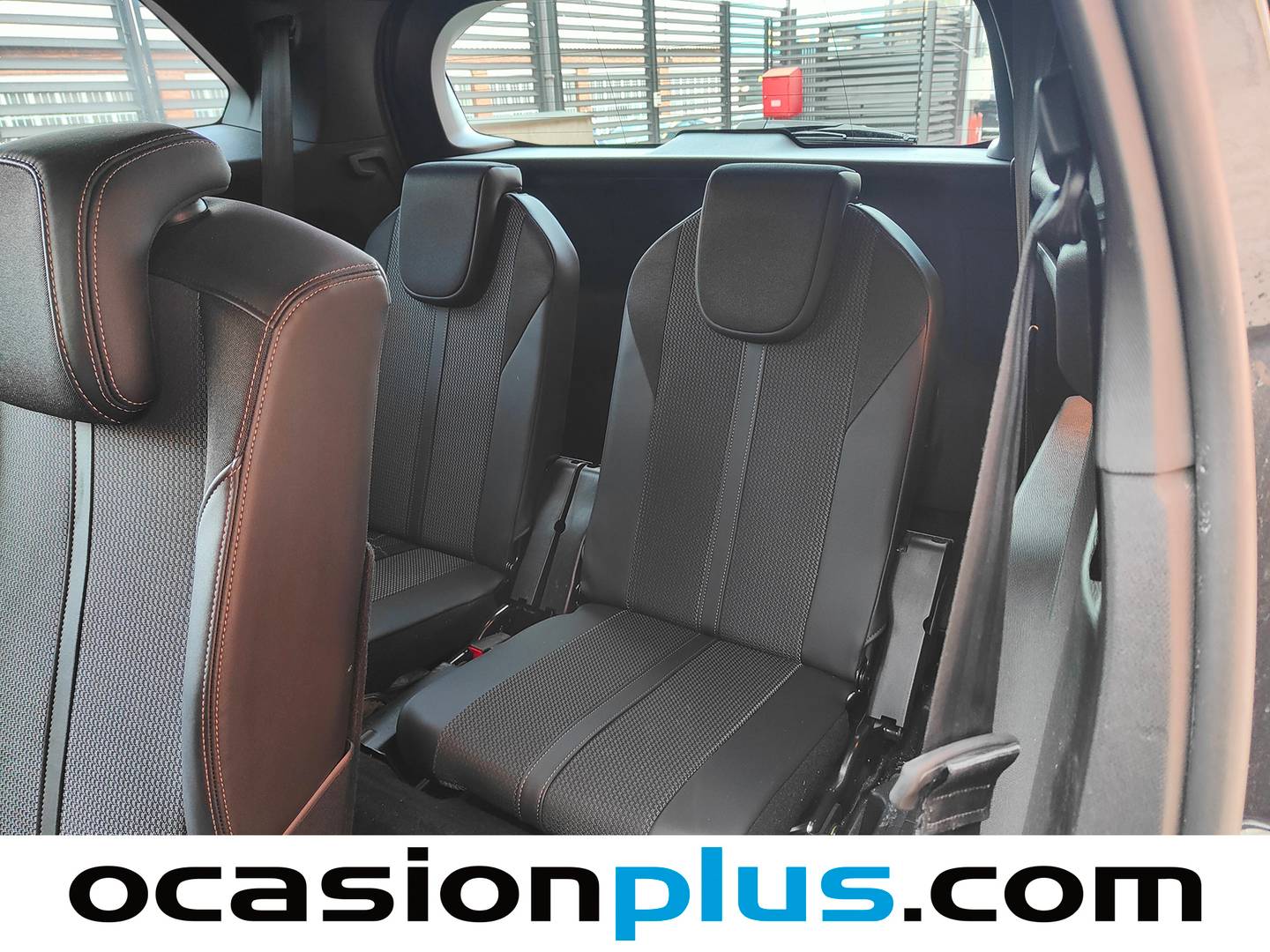 Foto asientos delanteros Peugeot 5008 Peugeot 5008 BlueHDI 130 S&S GT EAT8 (130 CV) 7 Plazas