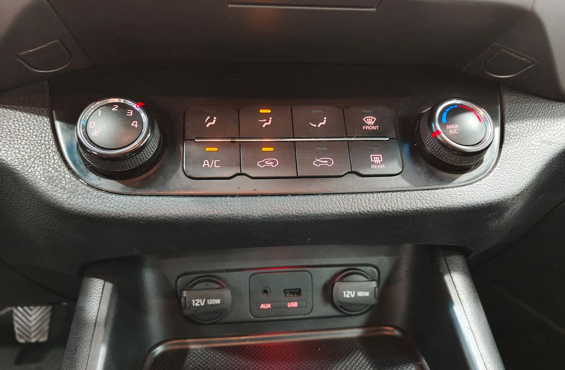 Kia Sportage 1.6 GDI Concept 4x2 - foto 27