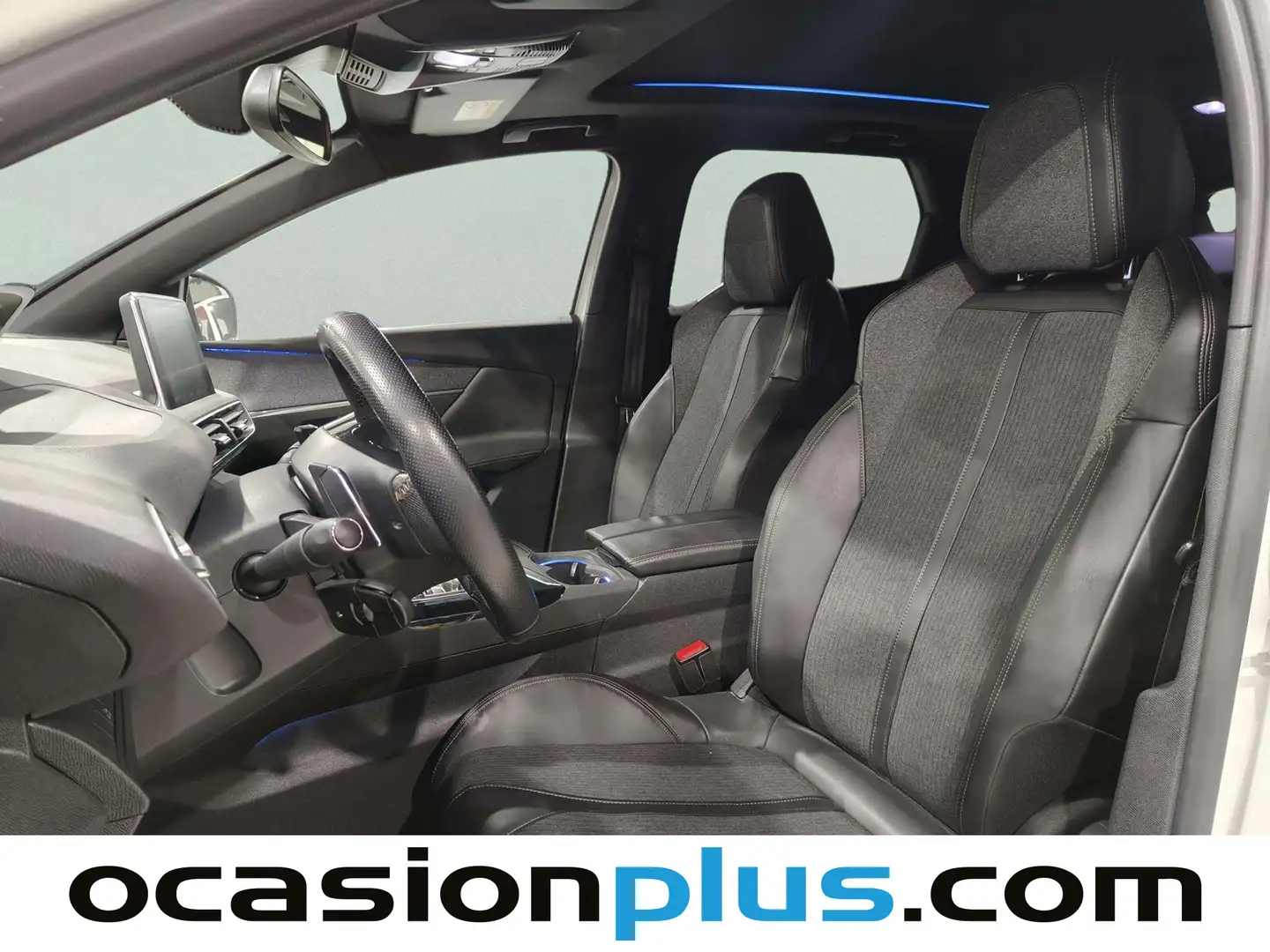 Foto Peugeot 3008 Peugeot 3008 BlueHDI 130 S&S GT Line EAT8 (130 CV)