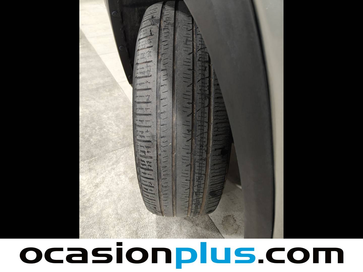 Foto Lexus NX Lexus NX 300h Business Navigation 2WD (197 CV)