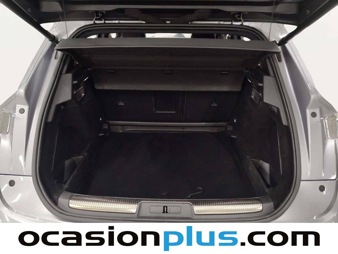 Foto DS DS 7 Crossback DS DS7 Crossback BlueHDi 130 DE Bastille + AT  (130 CV)