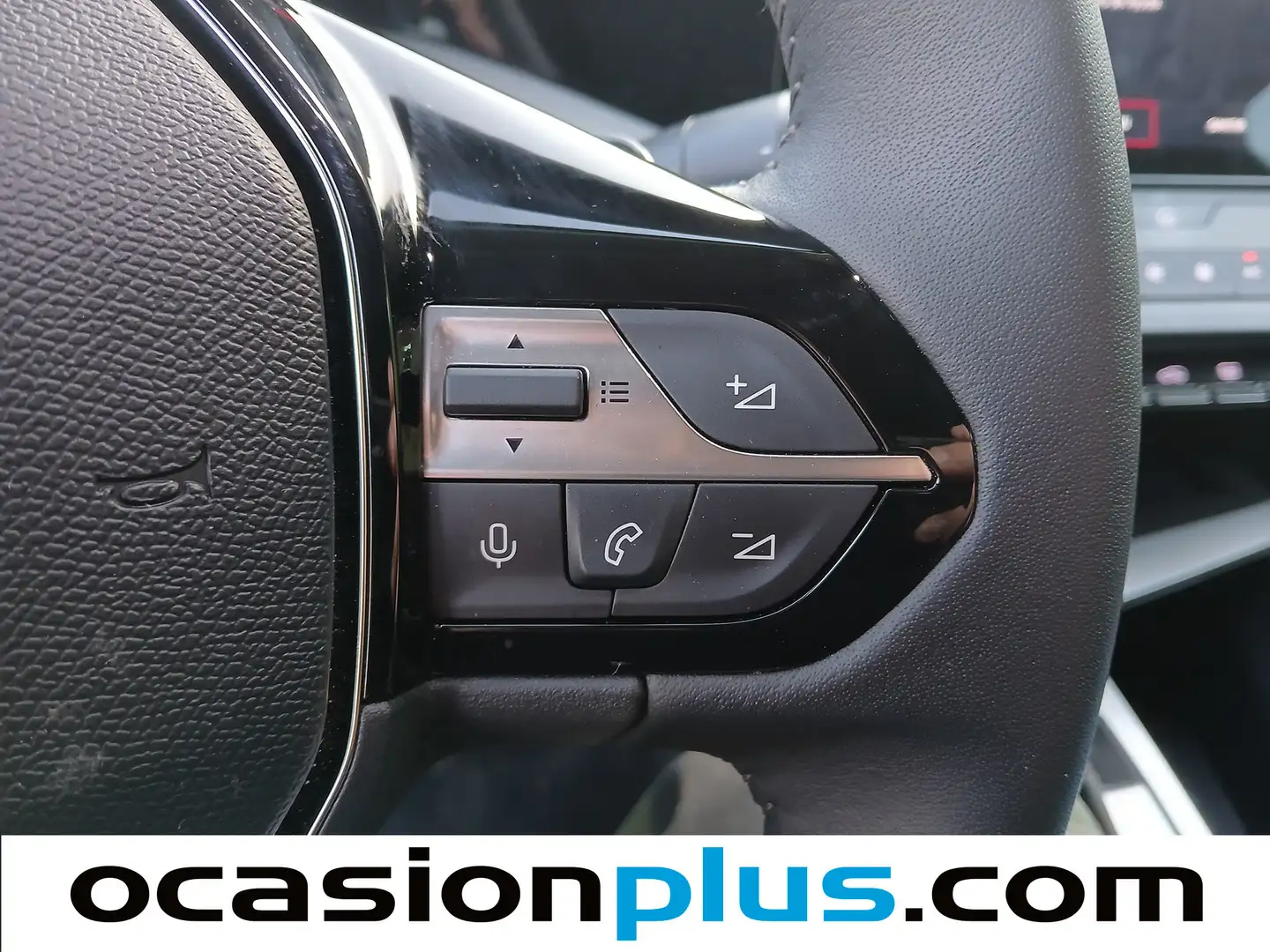 Foto Peugeot 308 Peugeot 308 Allure Hybrid eDCS6 (145 CV)