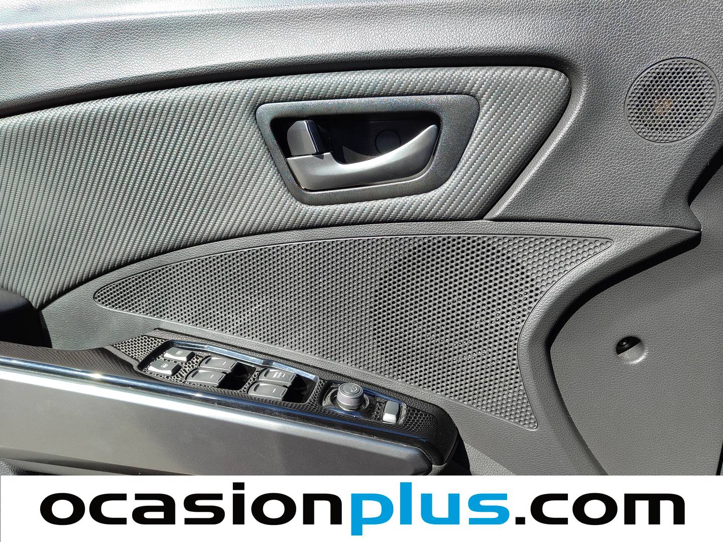 Foto SsangYong Tivoli Ssangyong Tivoli G12T Urban Plus (128 CV)