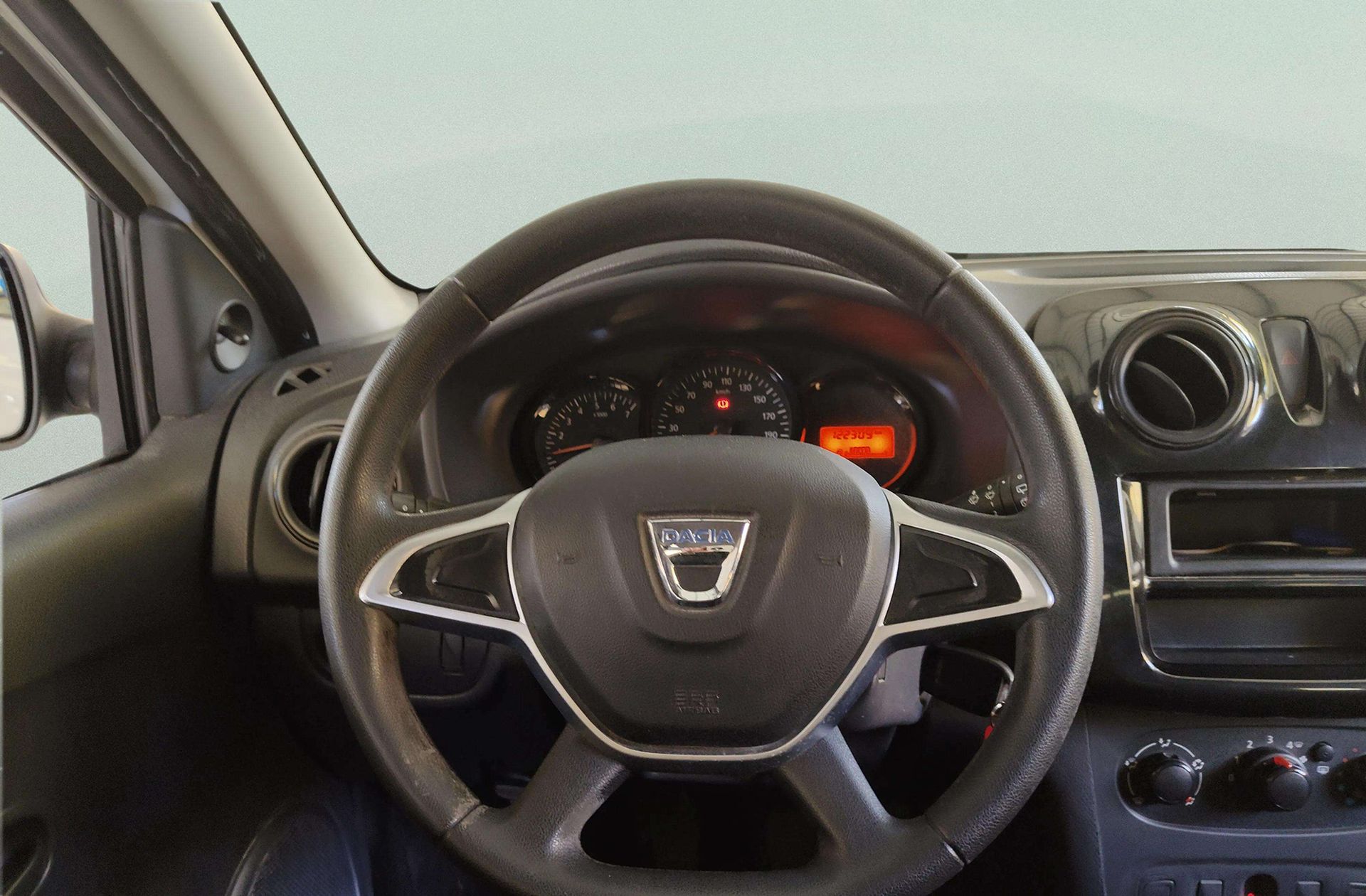 Dacia Sandero 1.0 Base - foto 19