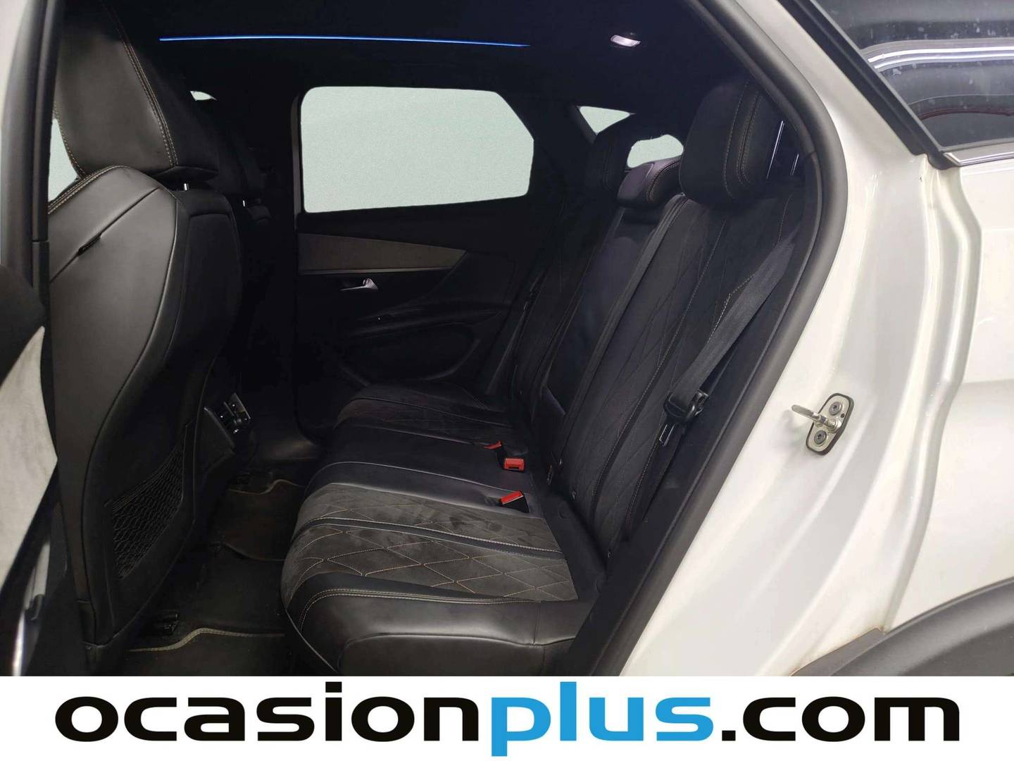 Foto asientos traseros Peugeot 3008 Peugeot 3008 BlueHDI 180 S&S GT EAT8 (180 CV)
