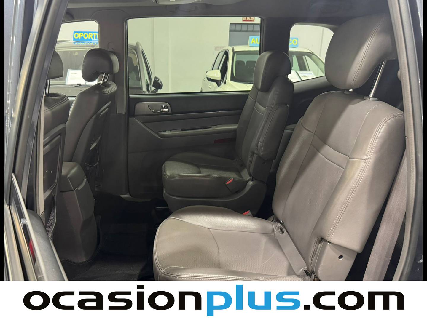 Foto asientos traseros SsangYong Rodius SsangYong Rodius 2.0 e-Xdi Premium (155 CV) 7 Plazas