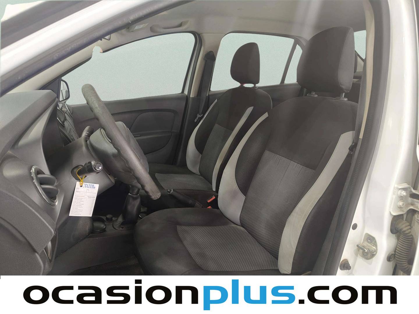 Foto asientos delanteros Dacia Logan Dacia Logan 1.2 Ambiance (75 CV)