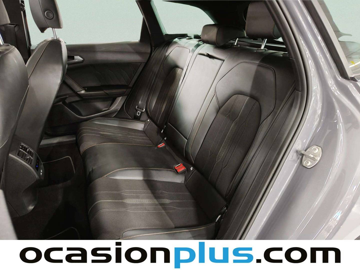 Foto Cupra León CUPRA Leon Sportstourer 1.5 eTSI DSG (150 CV)