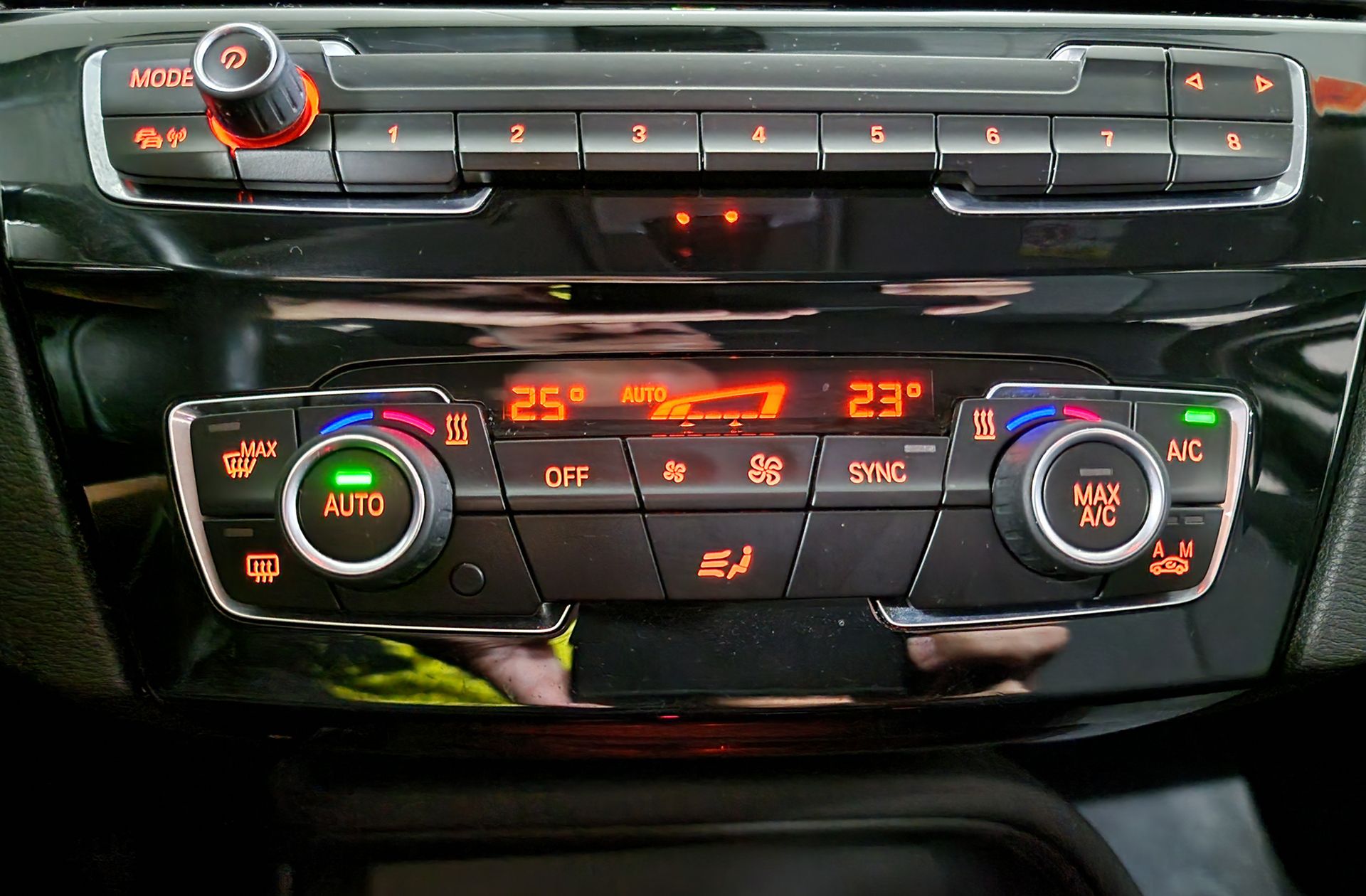 BMW X1 sDrive18i - foto 33