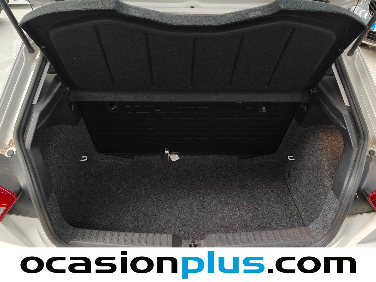 Fotos maletero Seat Ibiza Seat Ibiza 1.0 MPI Reference (80 CV)