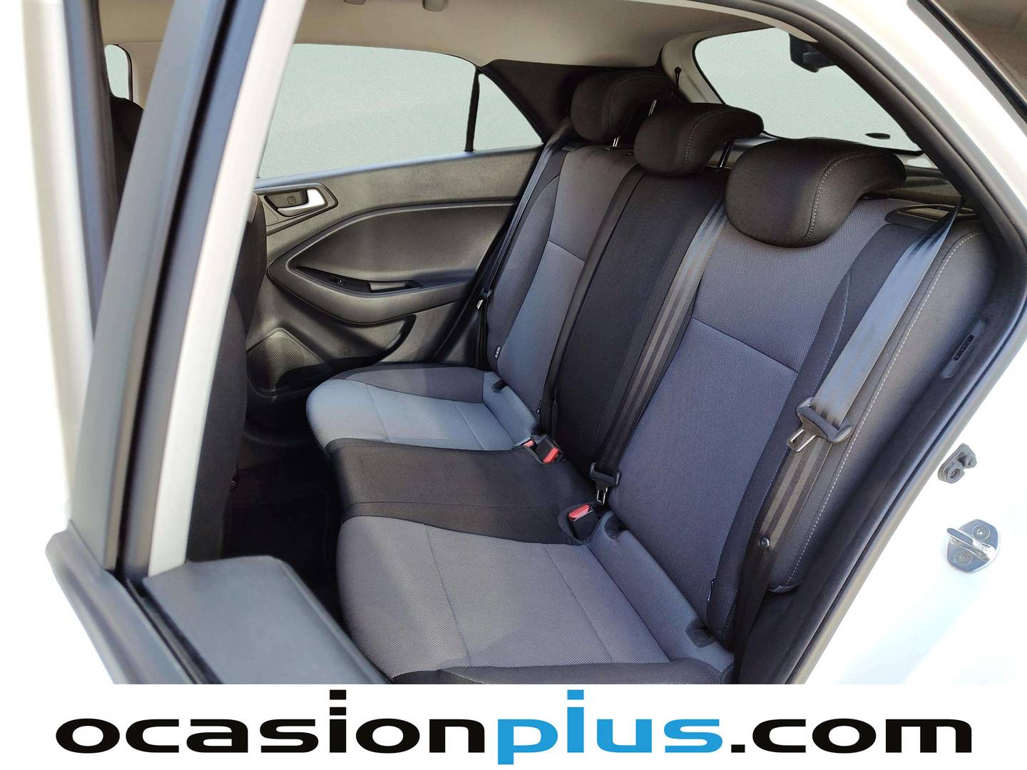 Foto asientos traseros Hyundai i20 Active Hyundai i20 1.0 TGDI Klass (100 CV)