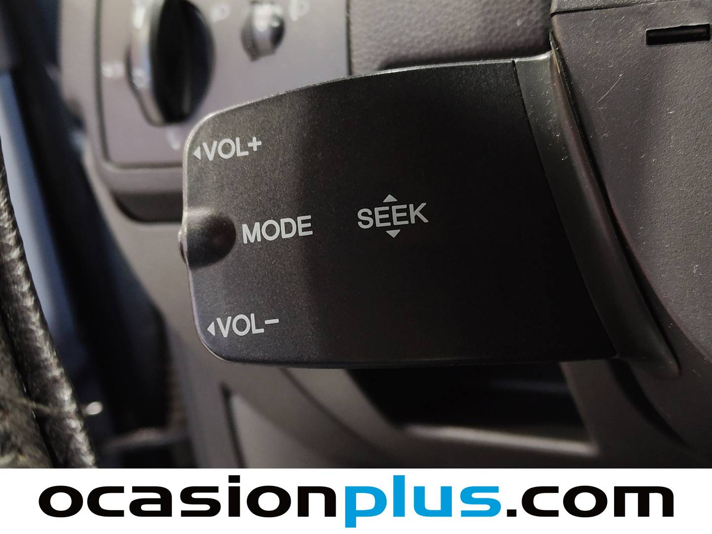 Extras y acabados del Ford Focus C-MAX Ford Focus C-Max 1.8 TDCi Trend (115 CV)