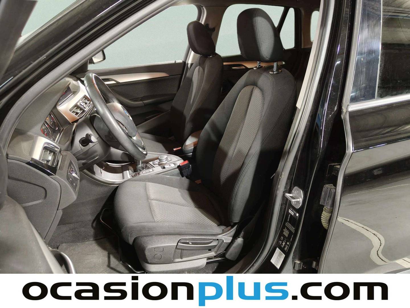 Foto asientos delanteros BMW X1 BMW X1 xDrive18d (150 CV)