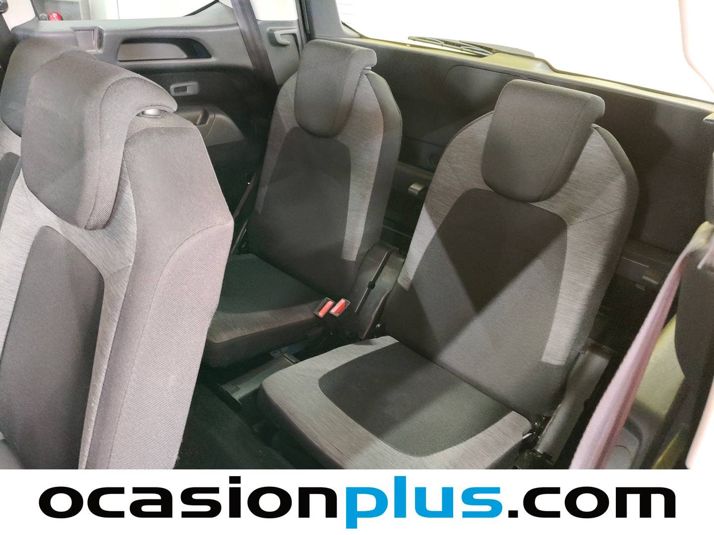 Extras y acabados del Citroën Grand C4 Picasso Citroën Grand C4 Picasso PureTech 130 6v S&S Feel 7 Plazas (130 CV)