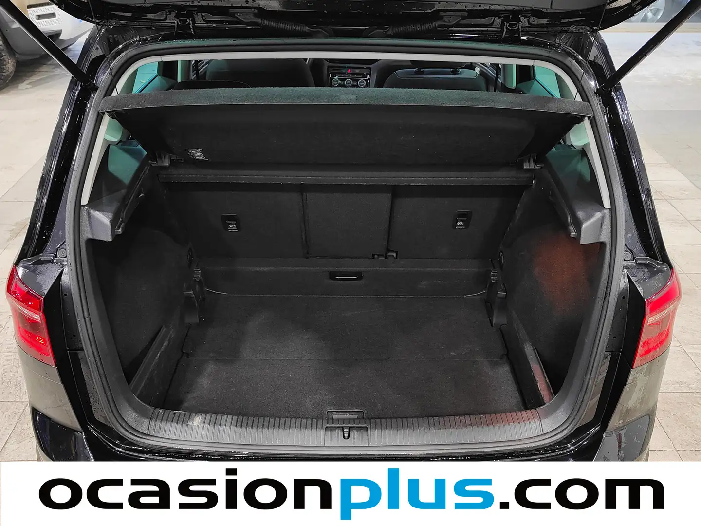 Foto Volkswagen Golf Sportsvan Volkswagen Golf Sportsvan Sport 1.4 TSI (150 CV) DSG