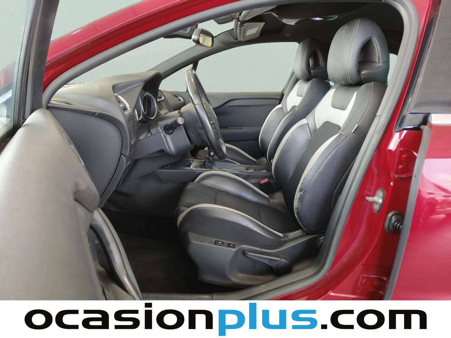 Foto asientos delanteros Citroën DS4 Citroën DS4 1.6 VTi Style (120 CV)