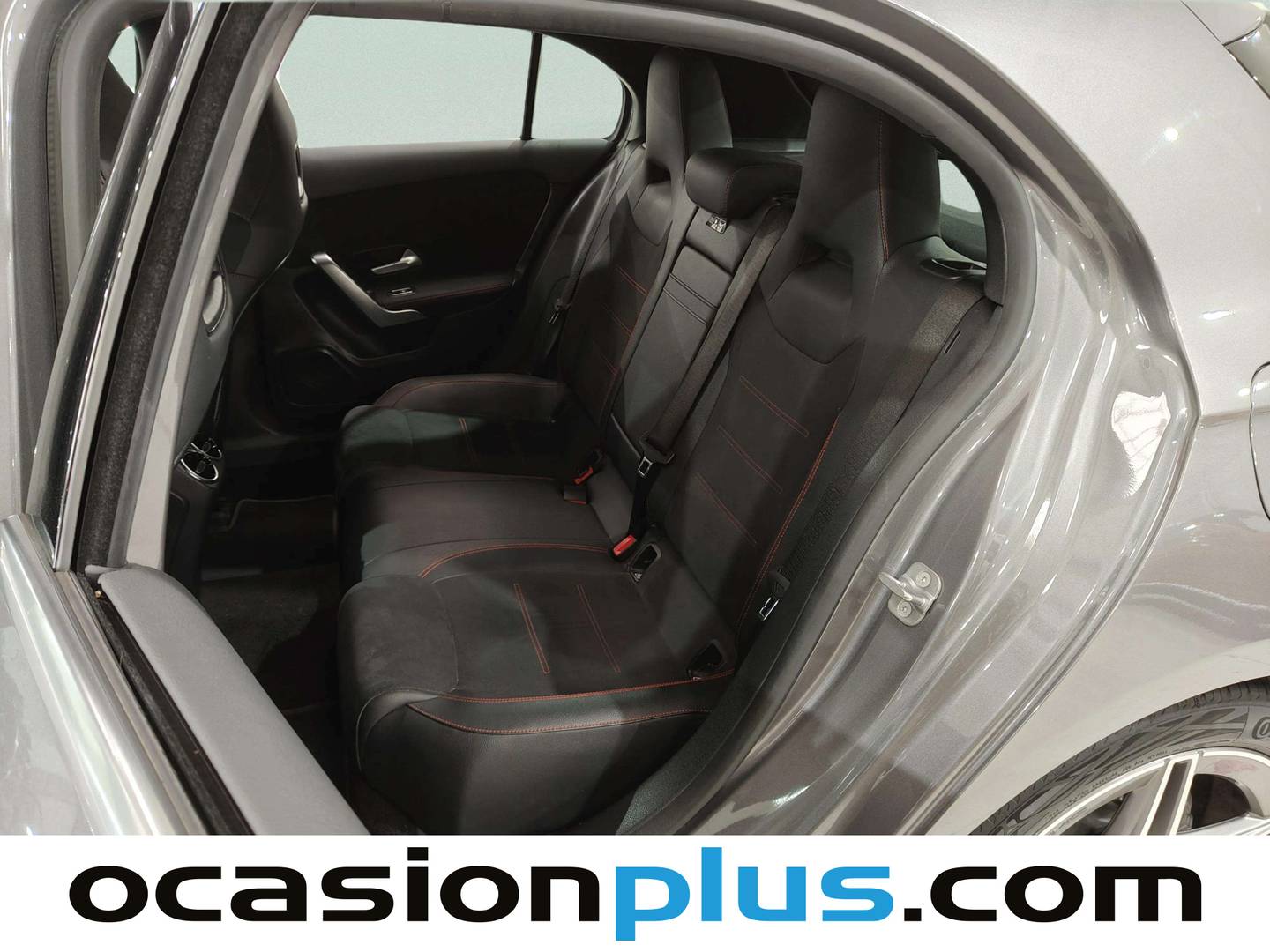Foto asientos traseros Mercedes Clase A Mercedes-Benz Clase A 200 d (150 CV) Pack AMG