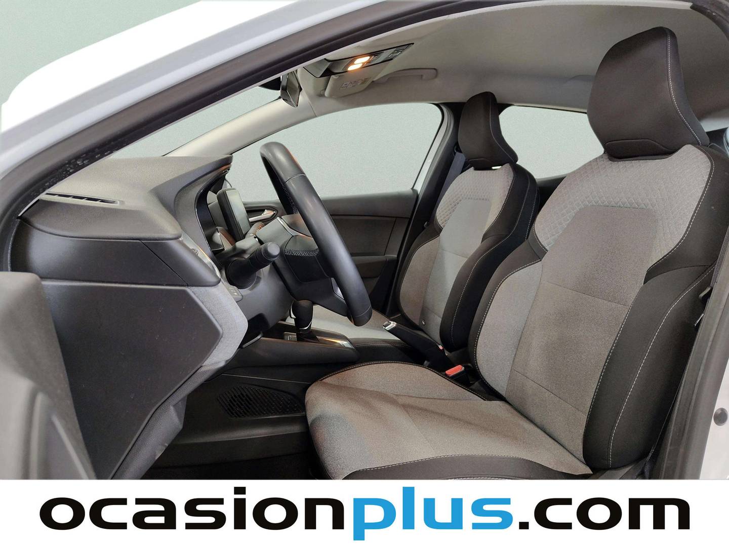 Foto asientos delanteros Renault Clio Renault Clio Evolution E-Tech full hybrid 145 (143 CV)