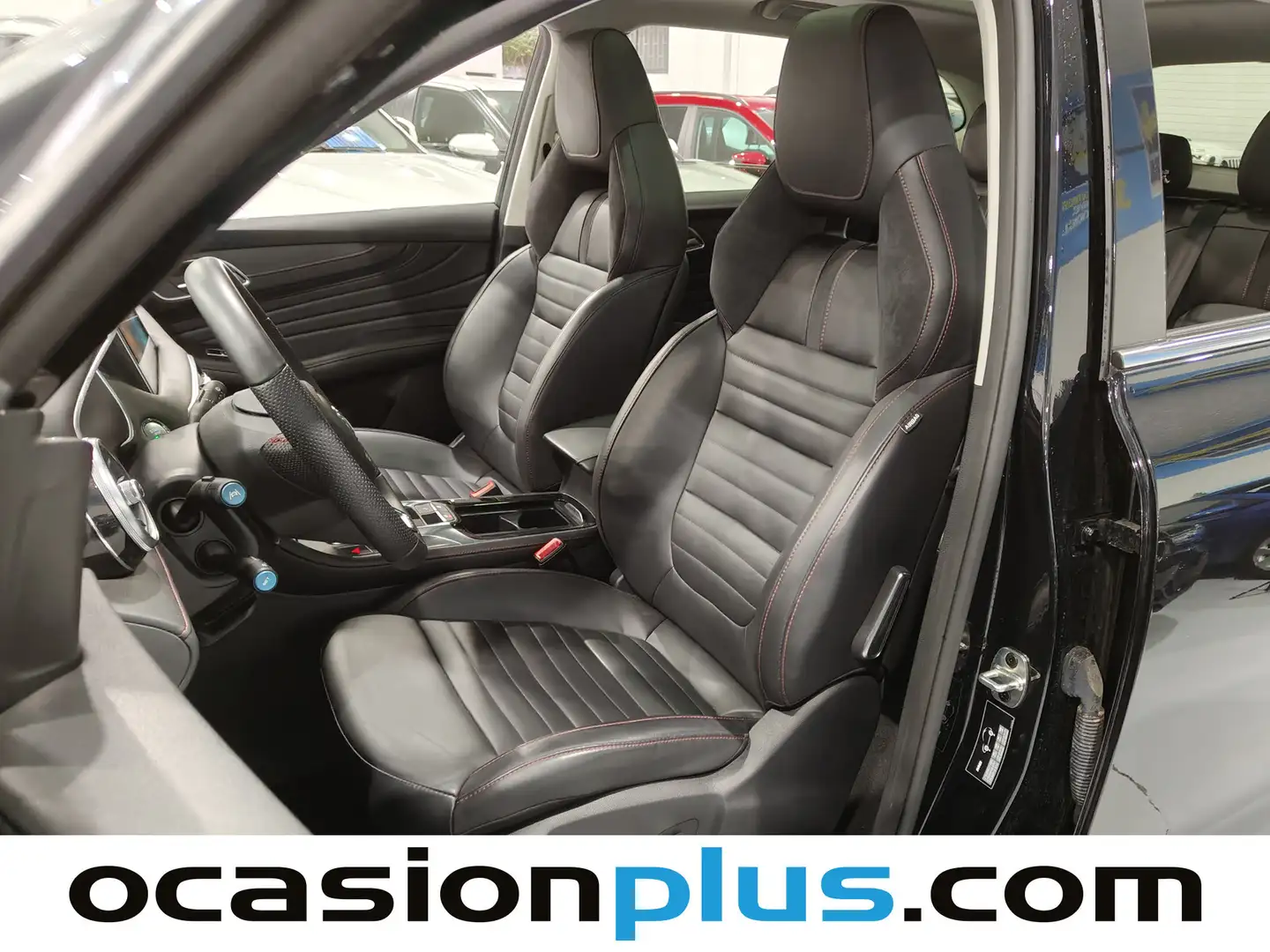 Foto MG HS MG eHS 1.5 T-GDI PHEV Luxury (258 CV)