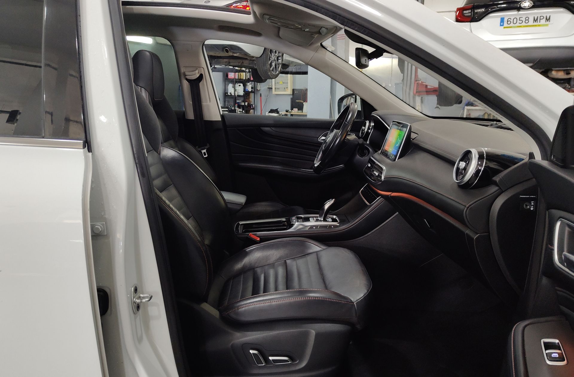 MG eHS 1.5 T-GDi PHEV Luxury - foto 22