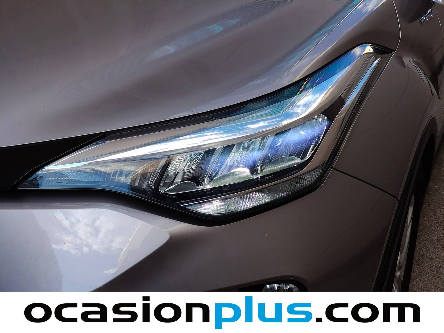 Extras del Toyota C-HR Toyota C-HR 1.8 125H Active (122 CV)
