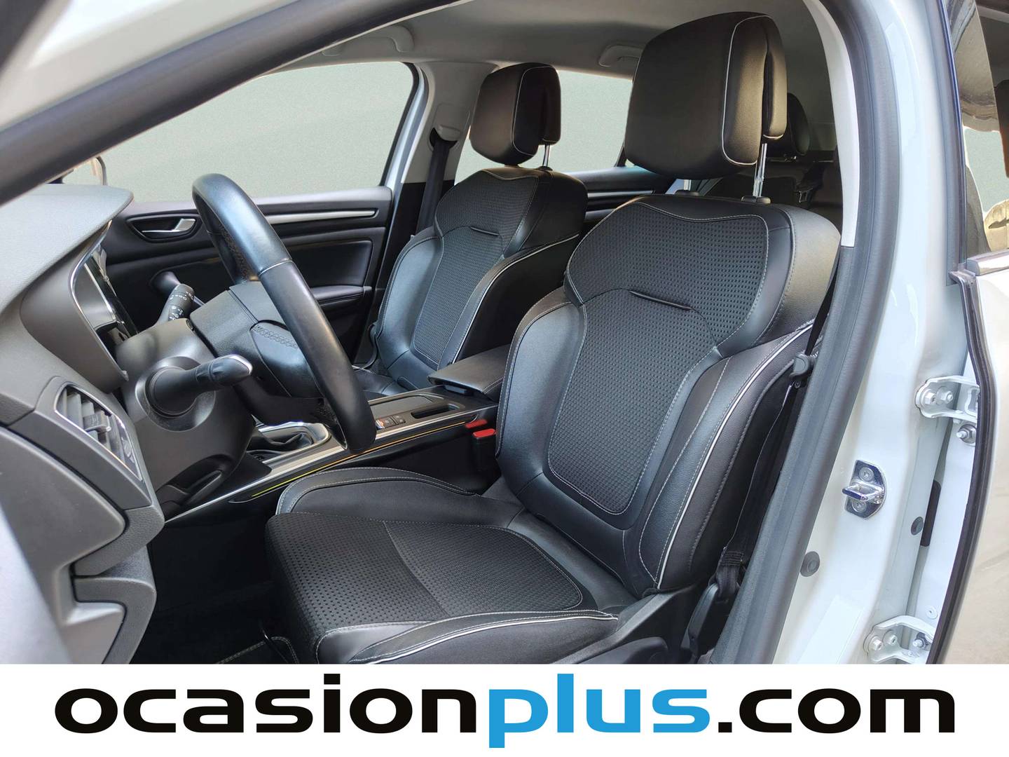 Foto asientos delanteros Renault Mégane Renault Megane Sport Tourer Bose Energy TCe (130 CV) EDC