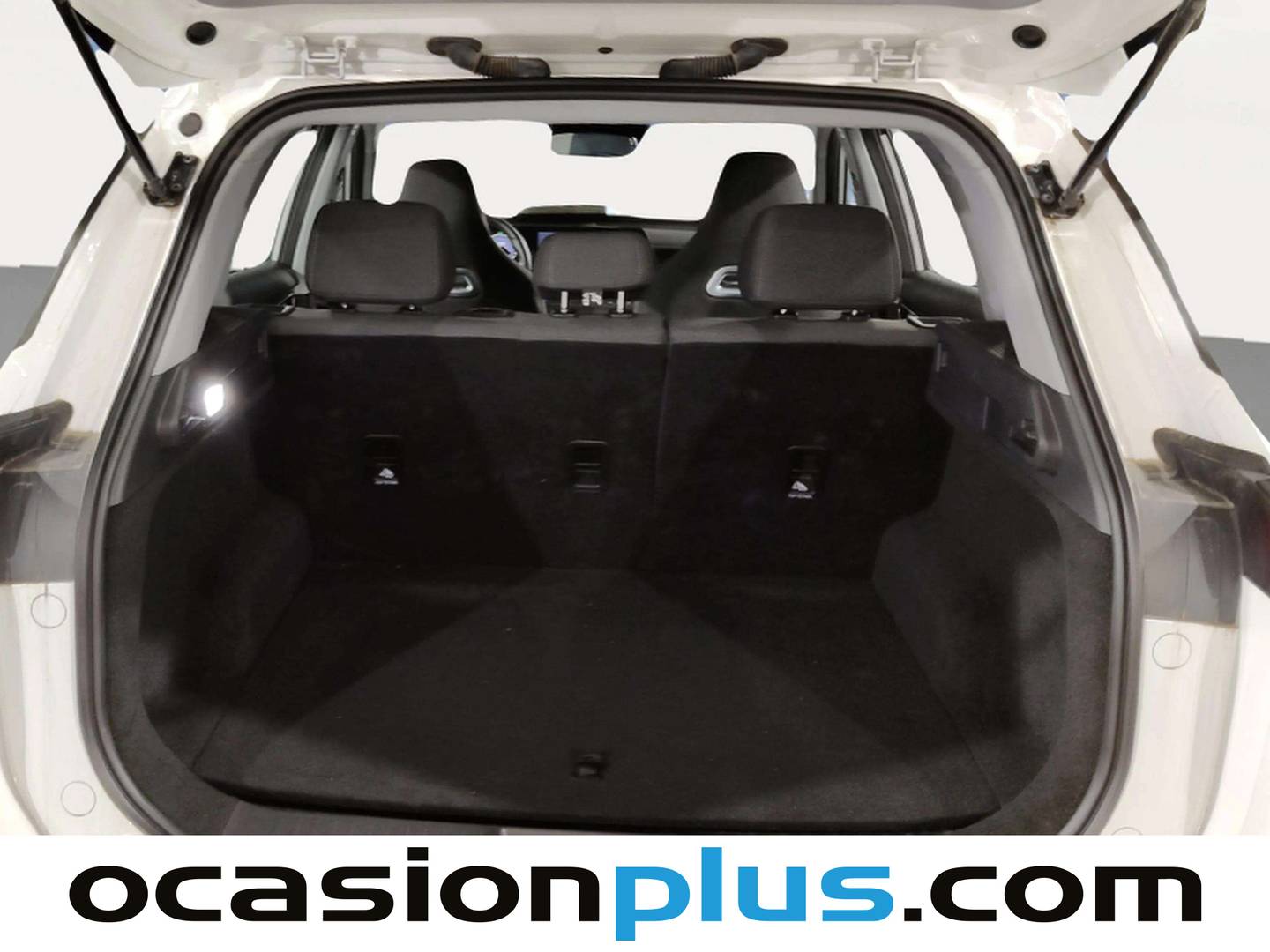 Fotos maletero EBRO S700 EBRO S700 1.6 TGDI Comfort DCT (147 CV)