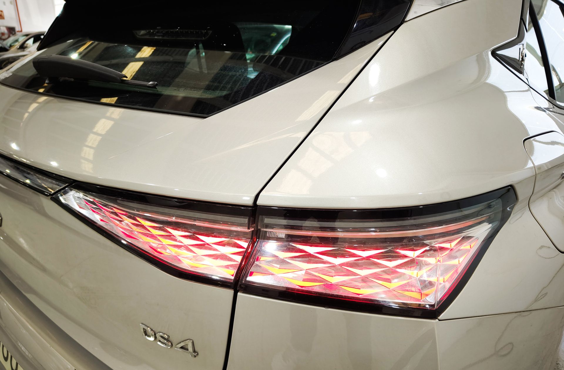 DS DS 4 BlueHDi 130 Bastille - foto 16