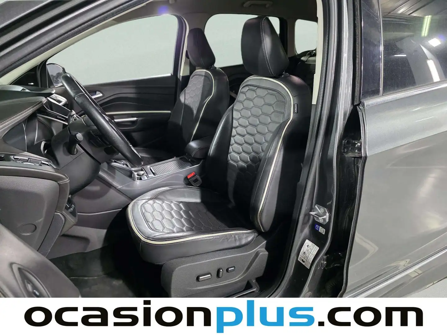 Foto Ford Kuga Ford Kuga 2.0 TDCI S&S Vignale 4x4 Powershift (150 CV)